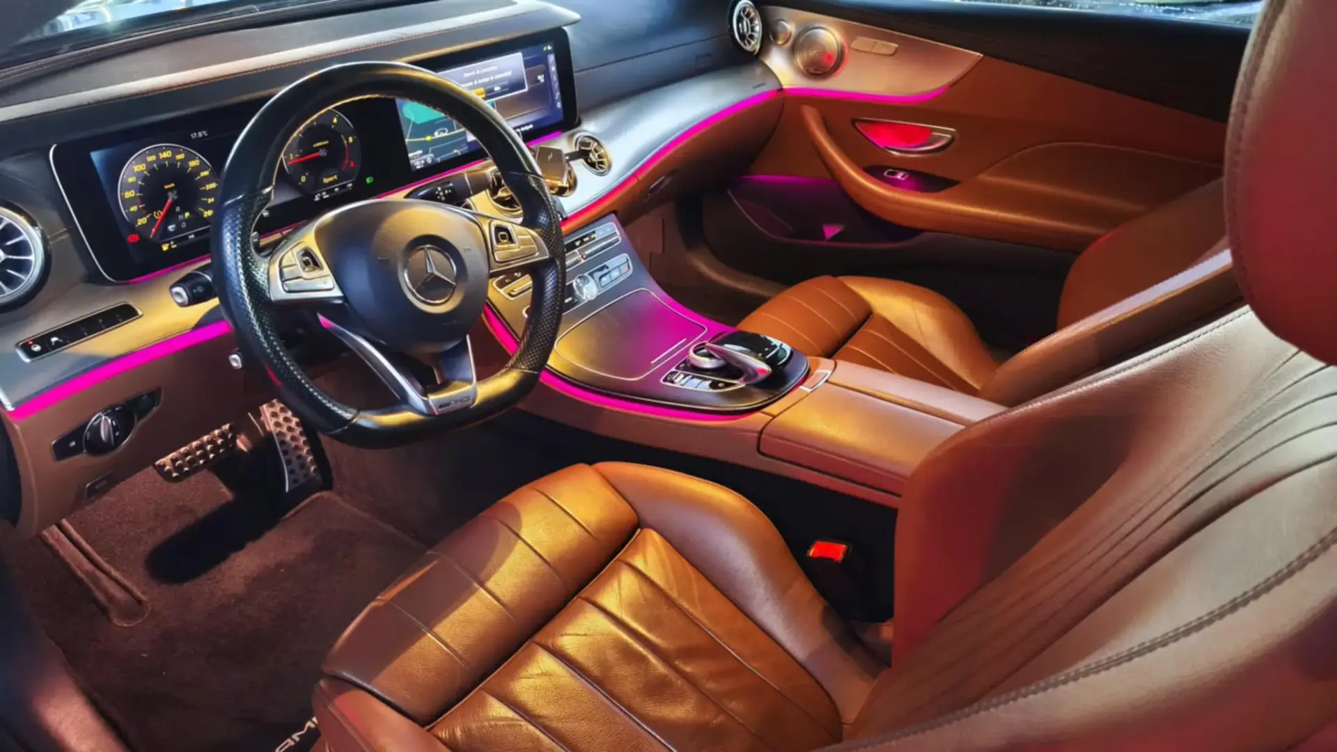 Mercedes-Benz E 220 d AMG Line 6