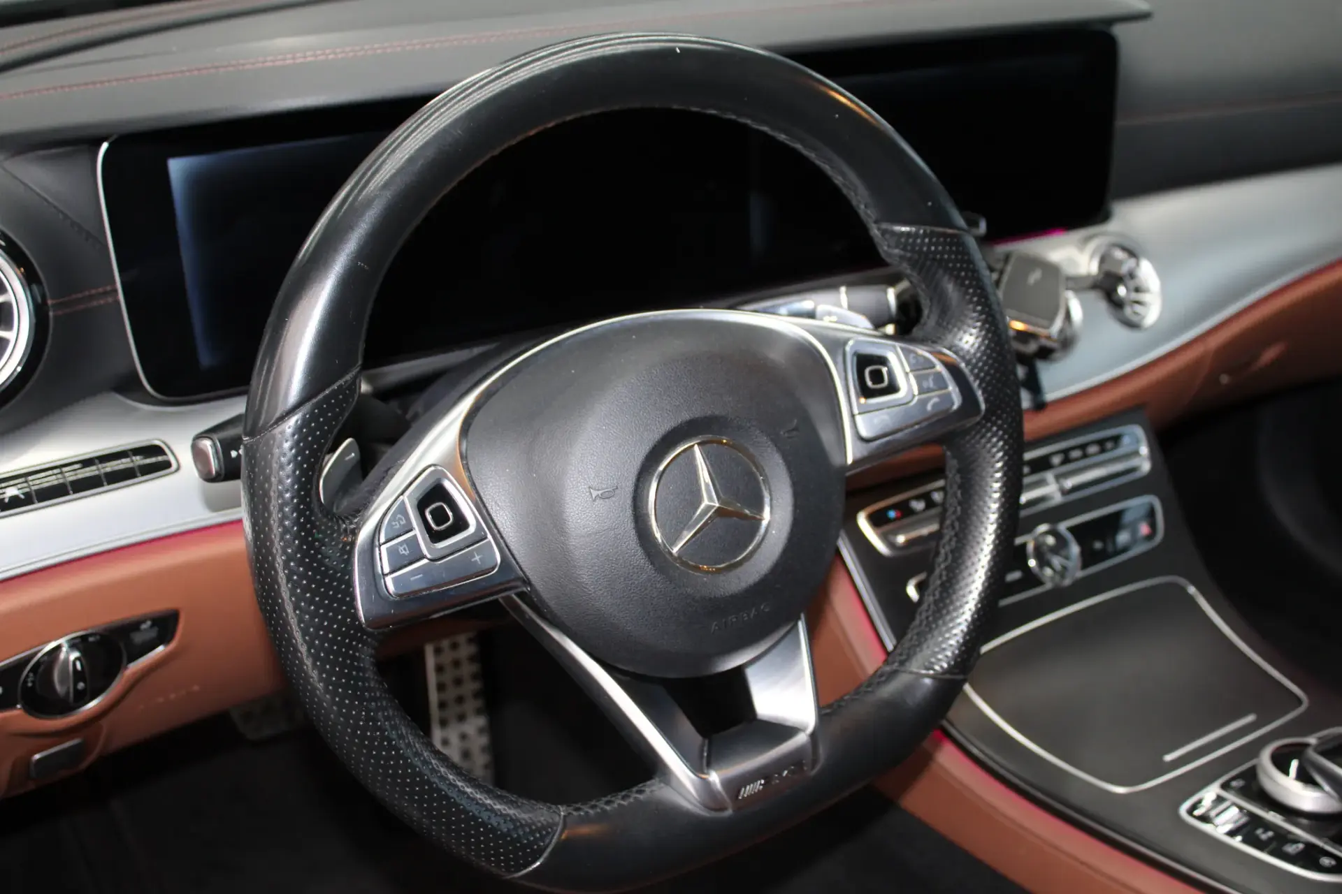 Mercedes-Benz E 220 d AMG Line 20