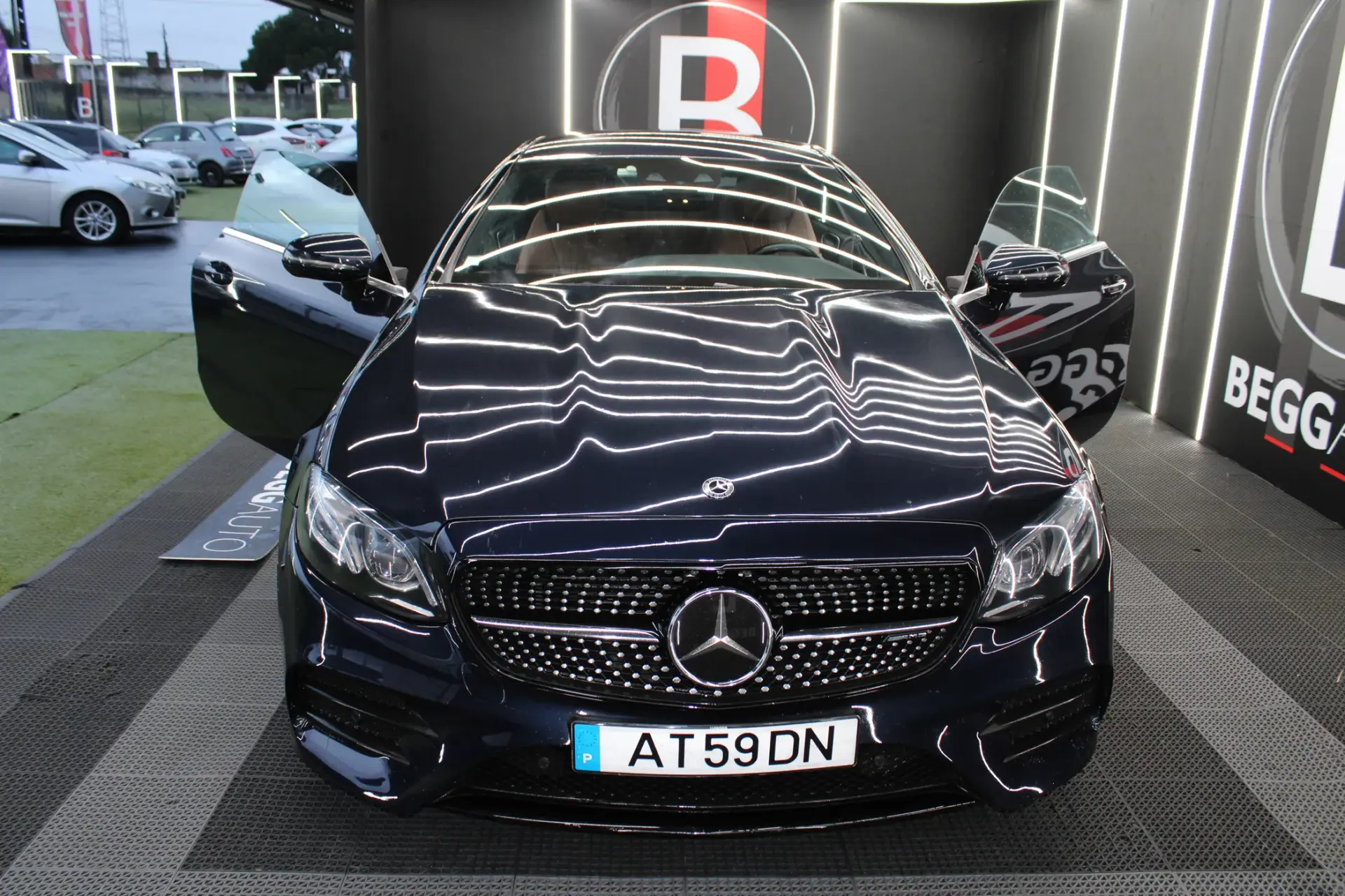 Mercedes-Benz E 220 d AMG Line 49