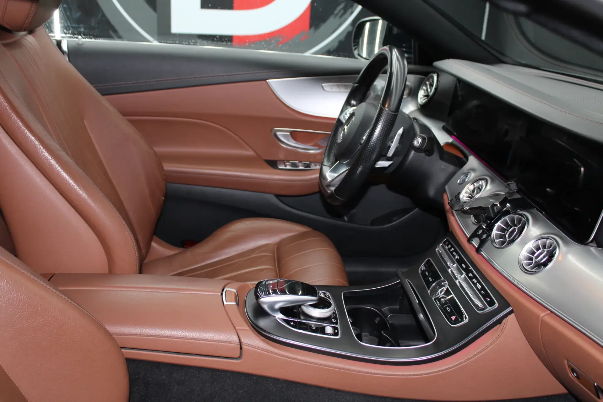 Mercedes-Benz E 220 d AMG Line 52