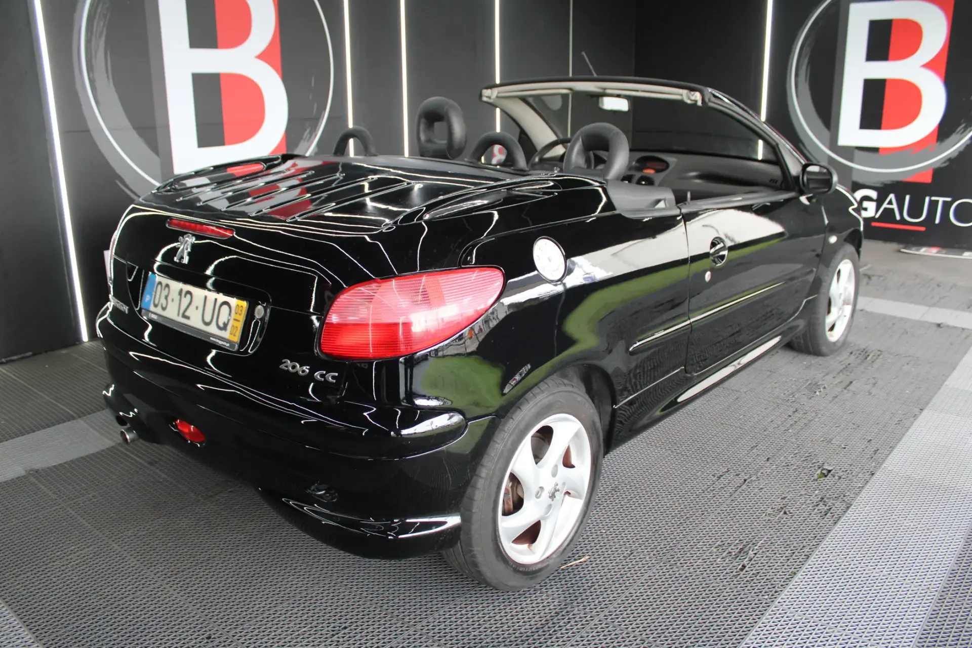 Peugeot 206 CC 1.6 7