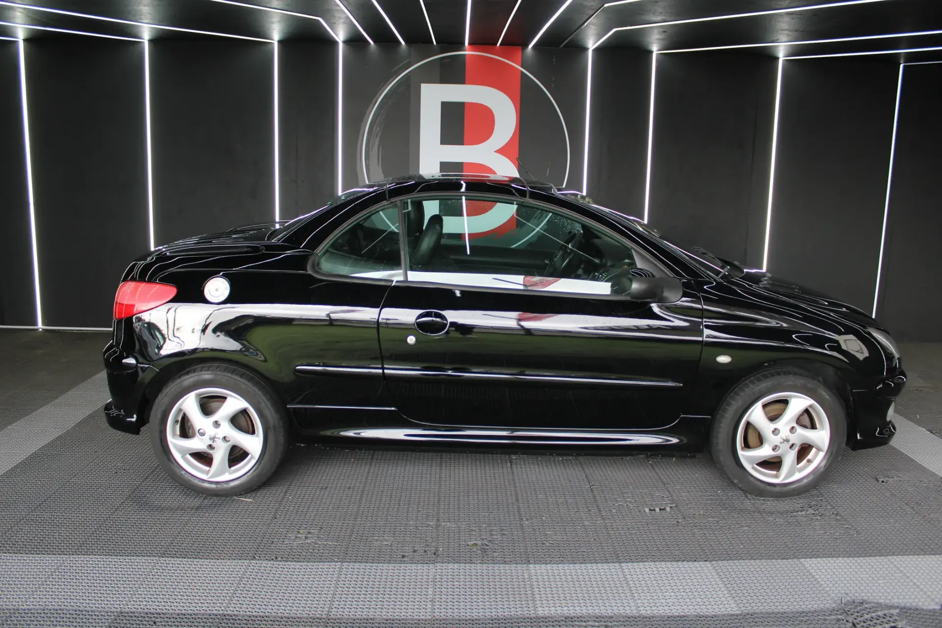 Peugeot 206 CC 1.6 12