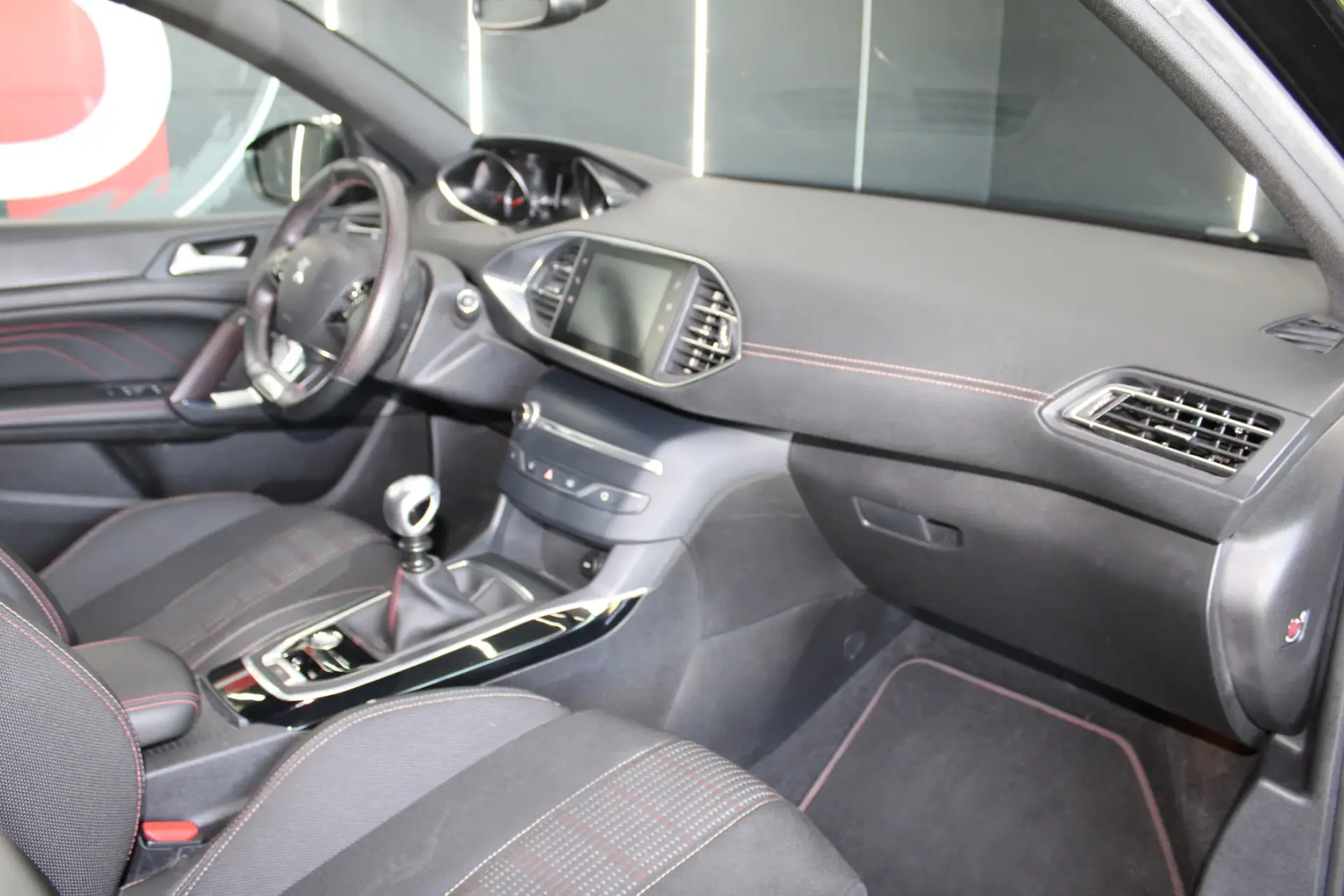 Peugeot 308 1.2 PureTech GT Line 14