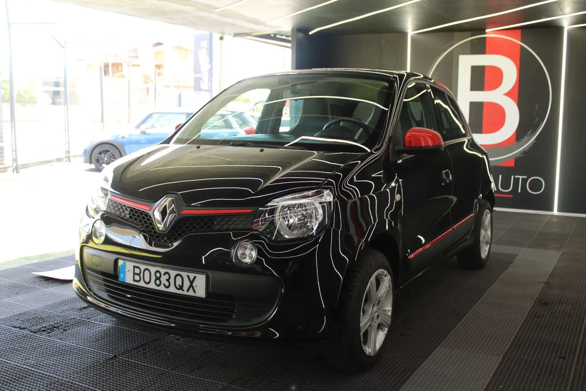Renault Twingo 1.0 SCe Dynamique 4