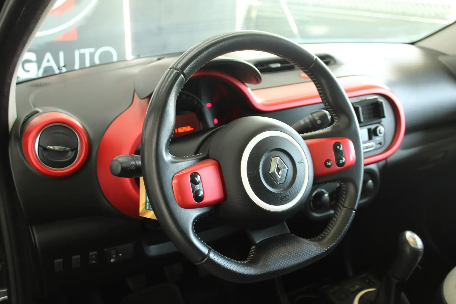 Renault Twingo 1.0 SCe Dynamique 21