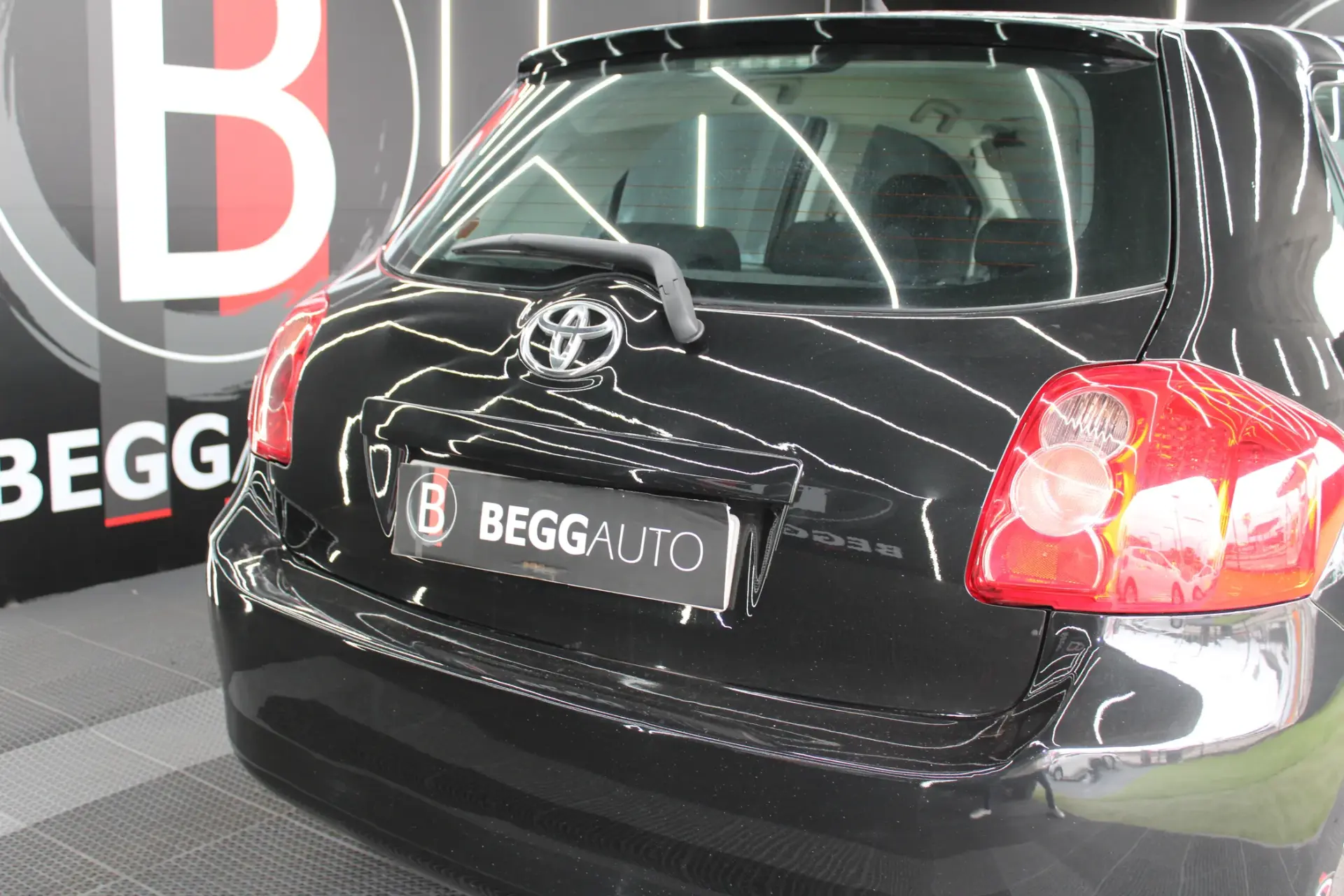 Toyota Auris 1.4 D-4D Sol 10