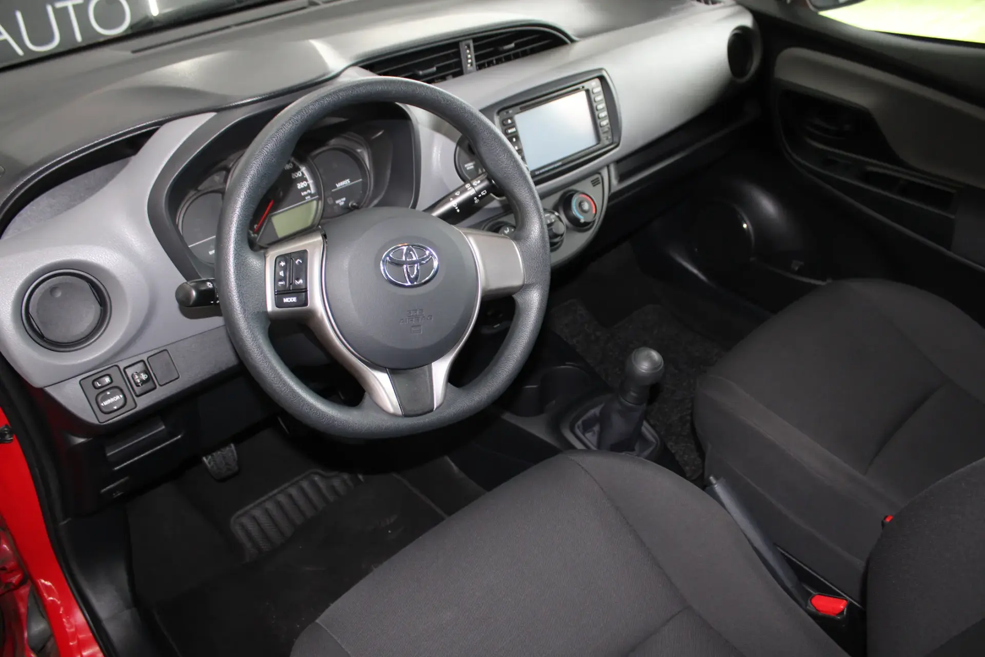 Toyota Yaris 1.0 VVT-i Active 12