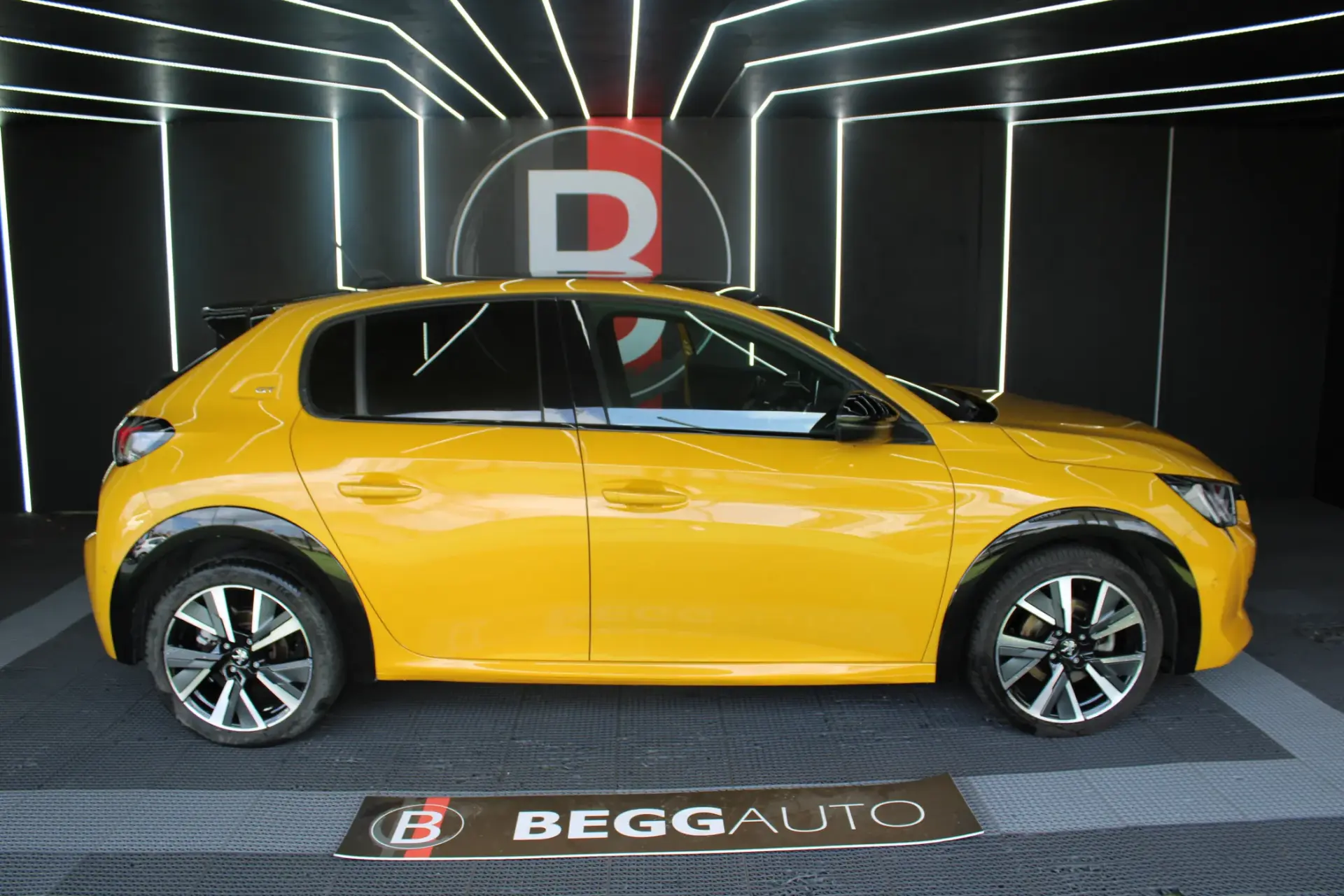 Peugeot 208 1.2 PureTech GT Pack EAT8 2