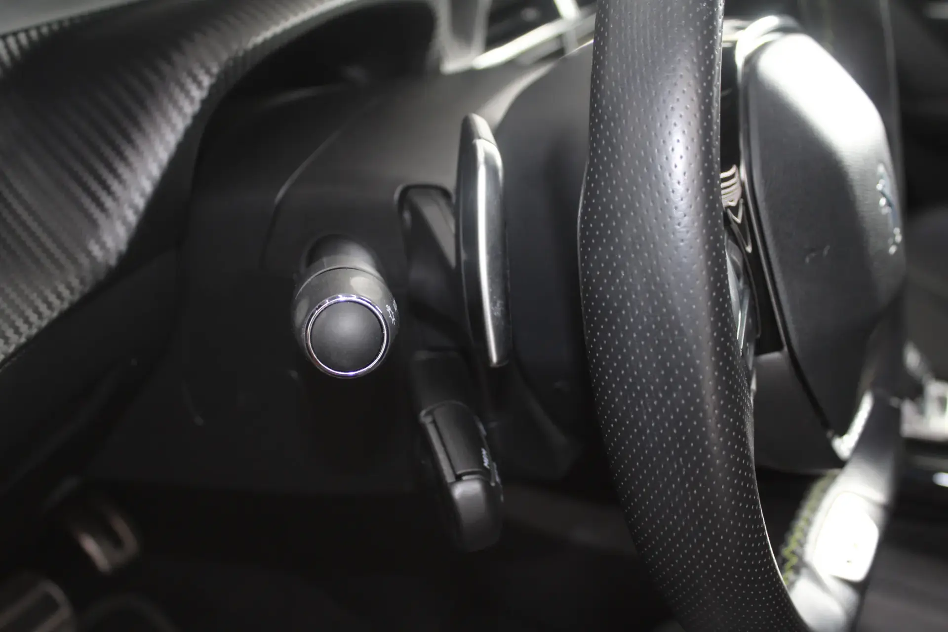 Peugeot 208 1.2 PureTech GT Pack EAT8 37