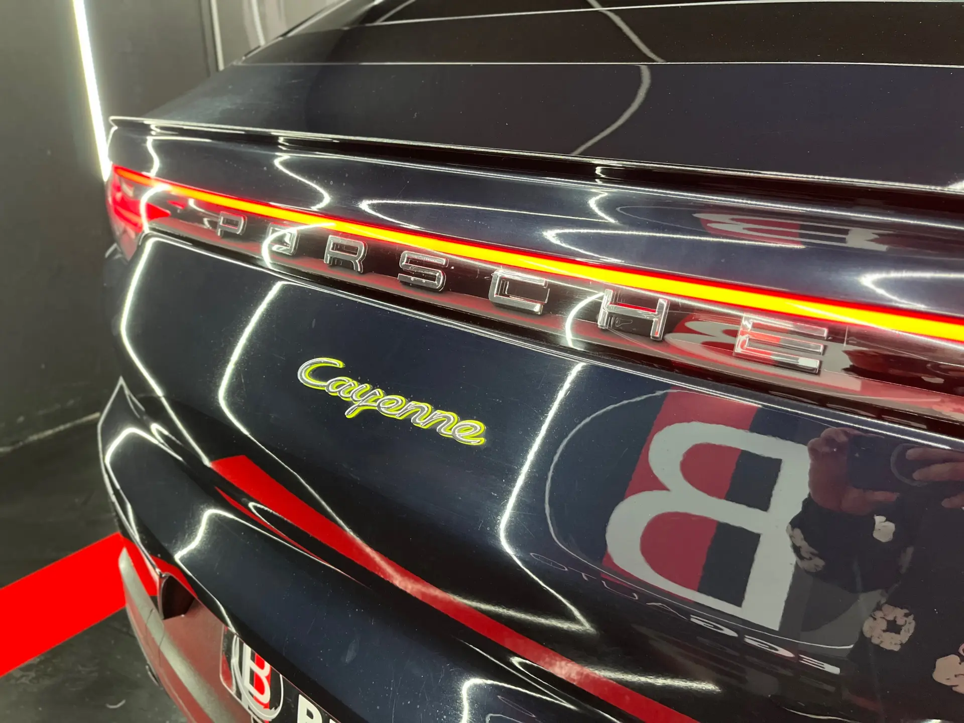 Porsche Cayenne Coupé E-Hybrid 13