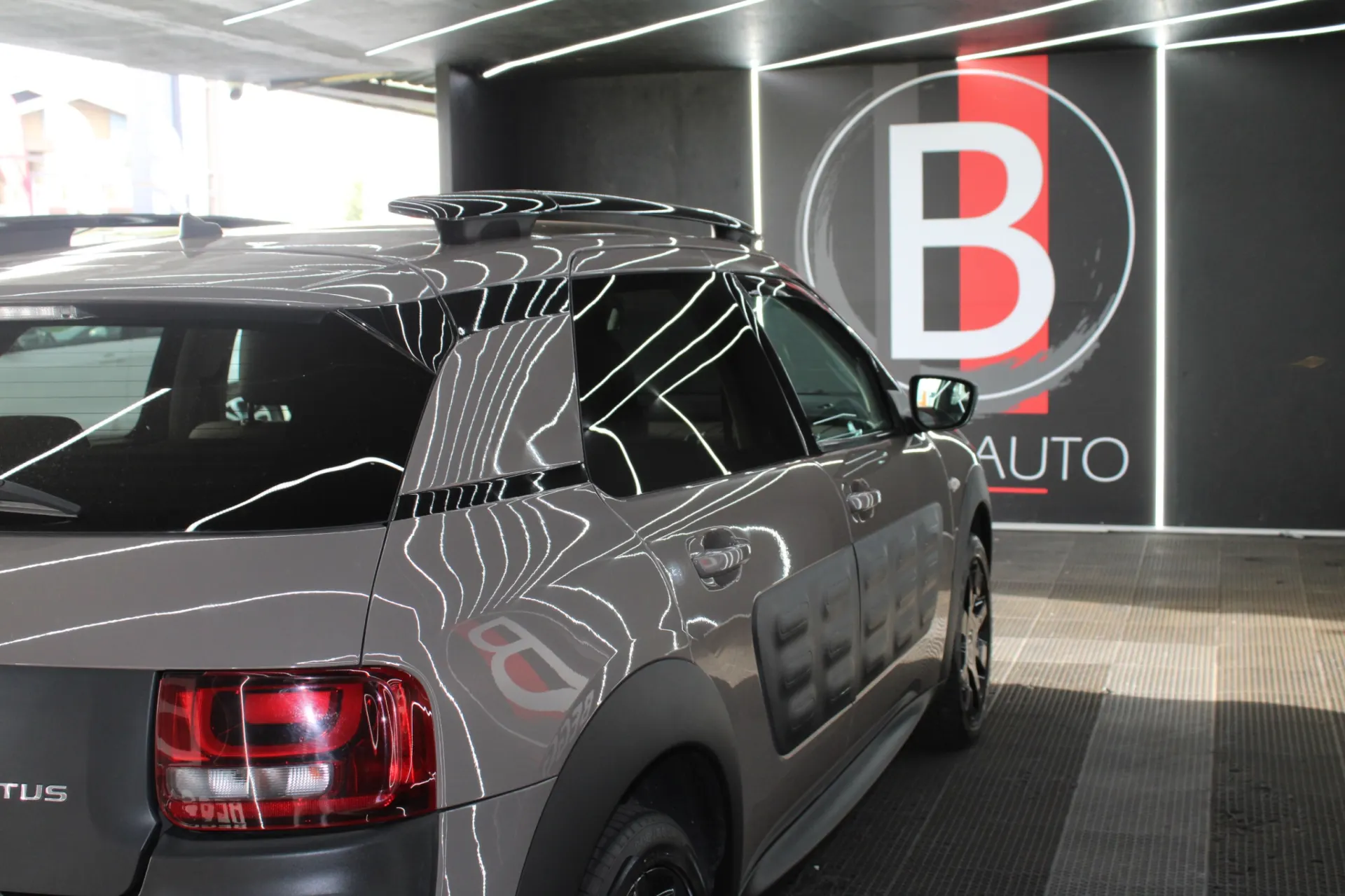 Citroën C4 Cactus 1.6 BlueHDi Feel ETG6 23