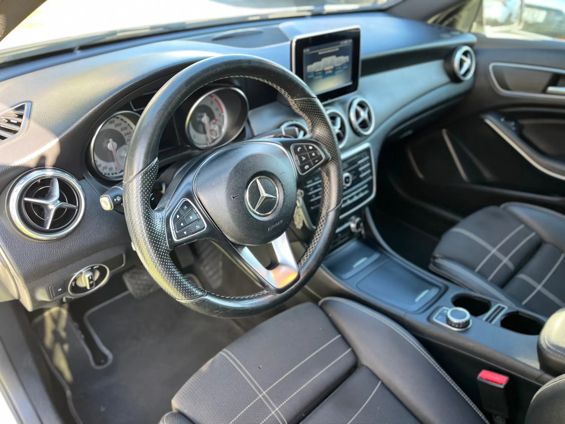 Mercedes-Benz GLA 200 d Aut. 12