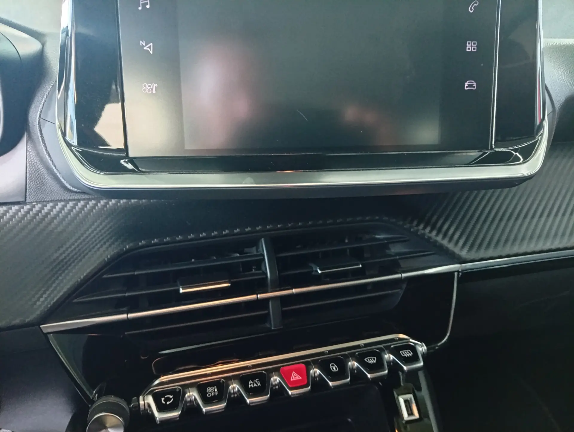 Peugeot 2008 ALLURE 17