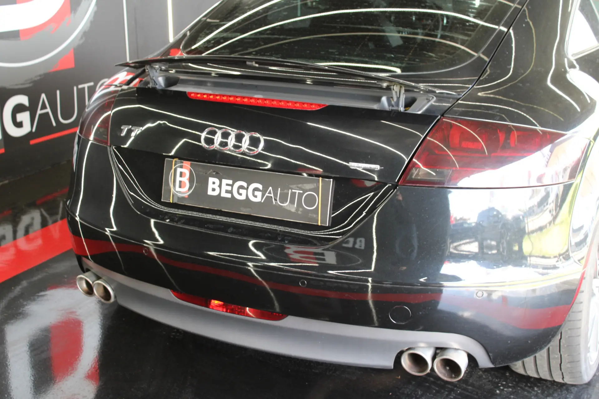 Audi TT Coupé 2.0 TDi quattro S-line 11