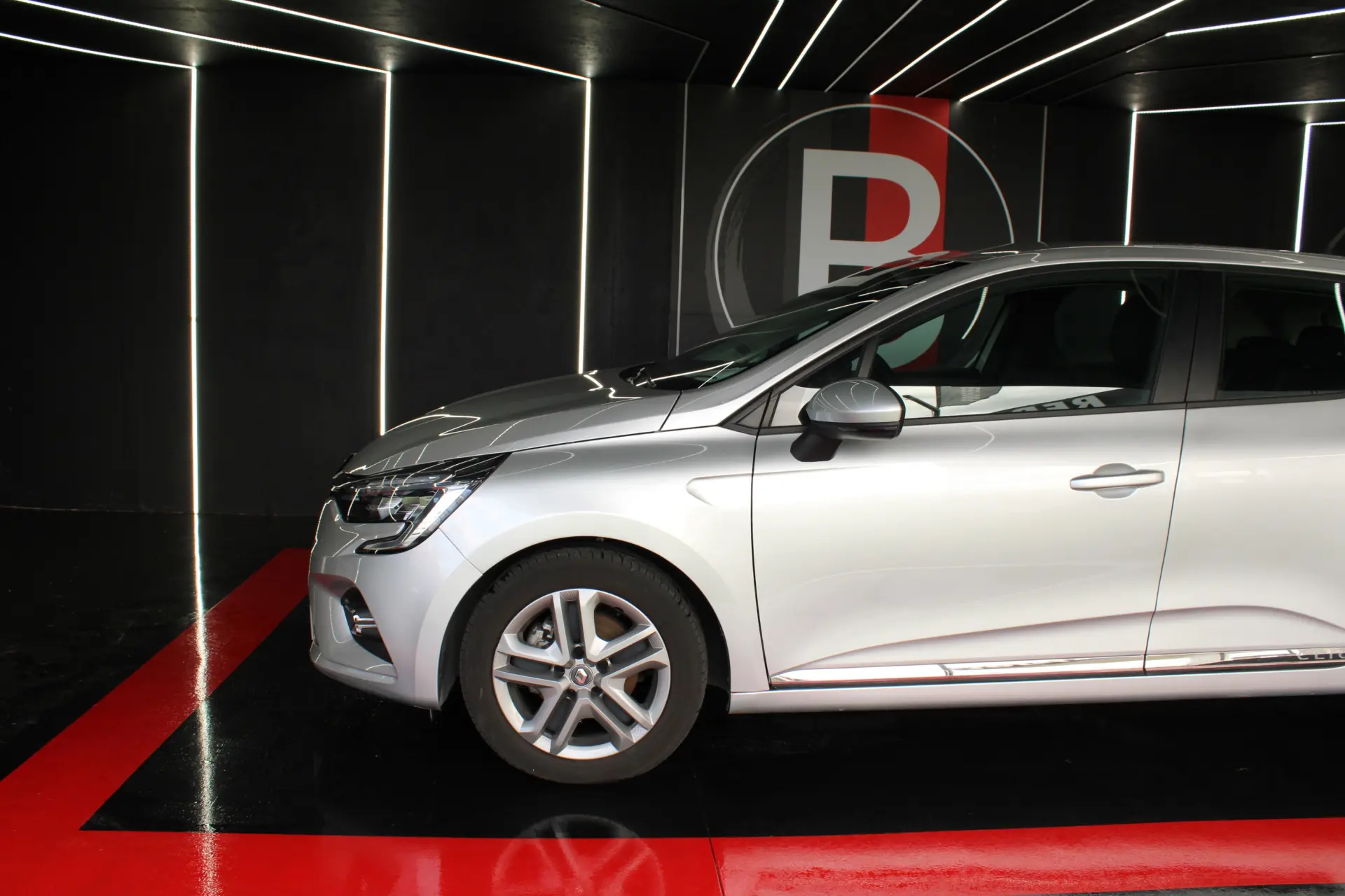 Renault Clio 1.5 Blue dCi Intens 5