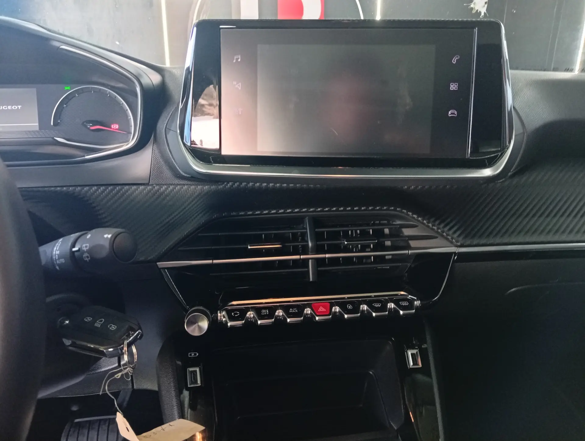 Peugeot 2008 ALLURE 13