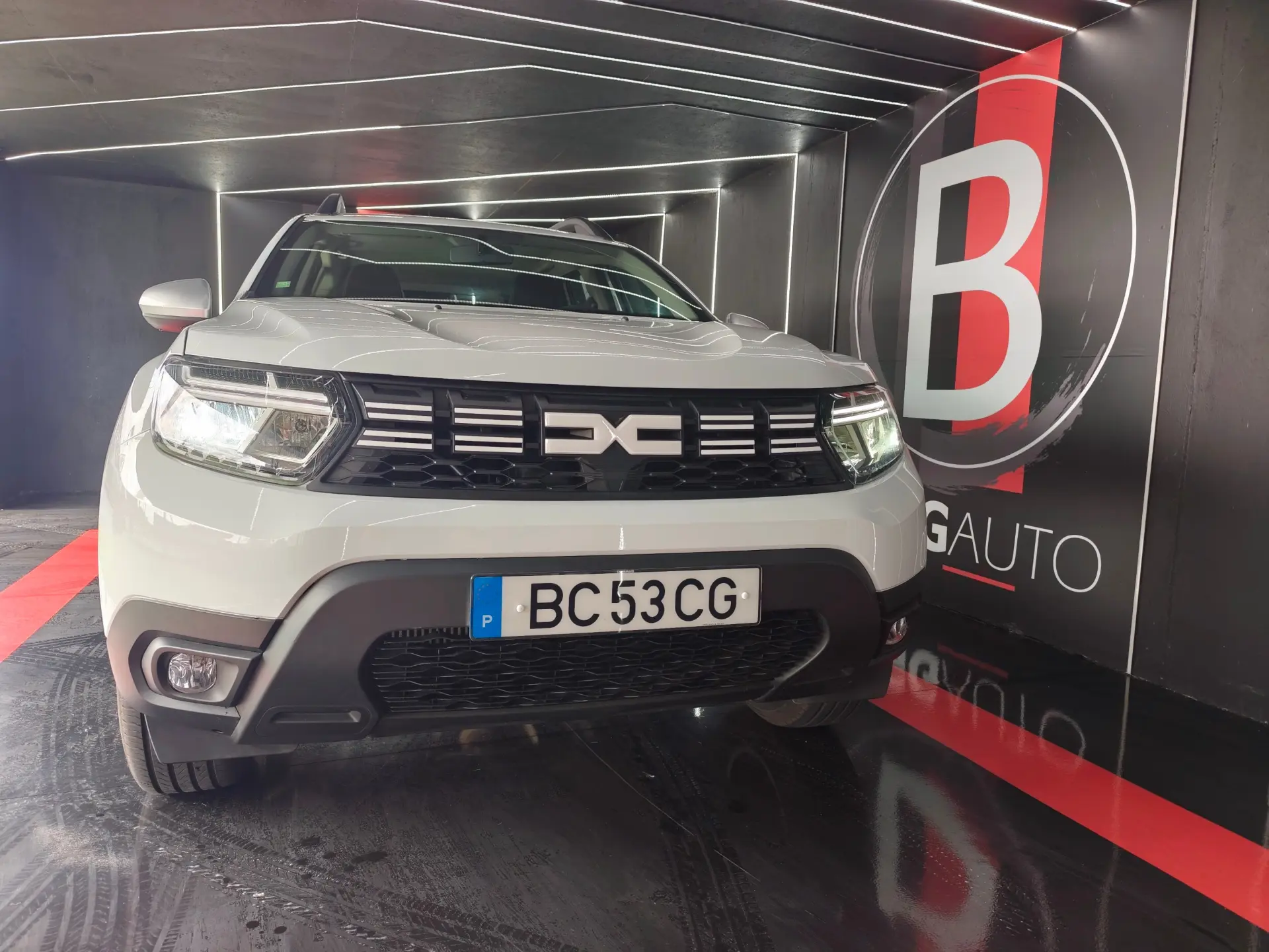 Dacia Duster ESSENCE 2
