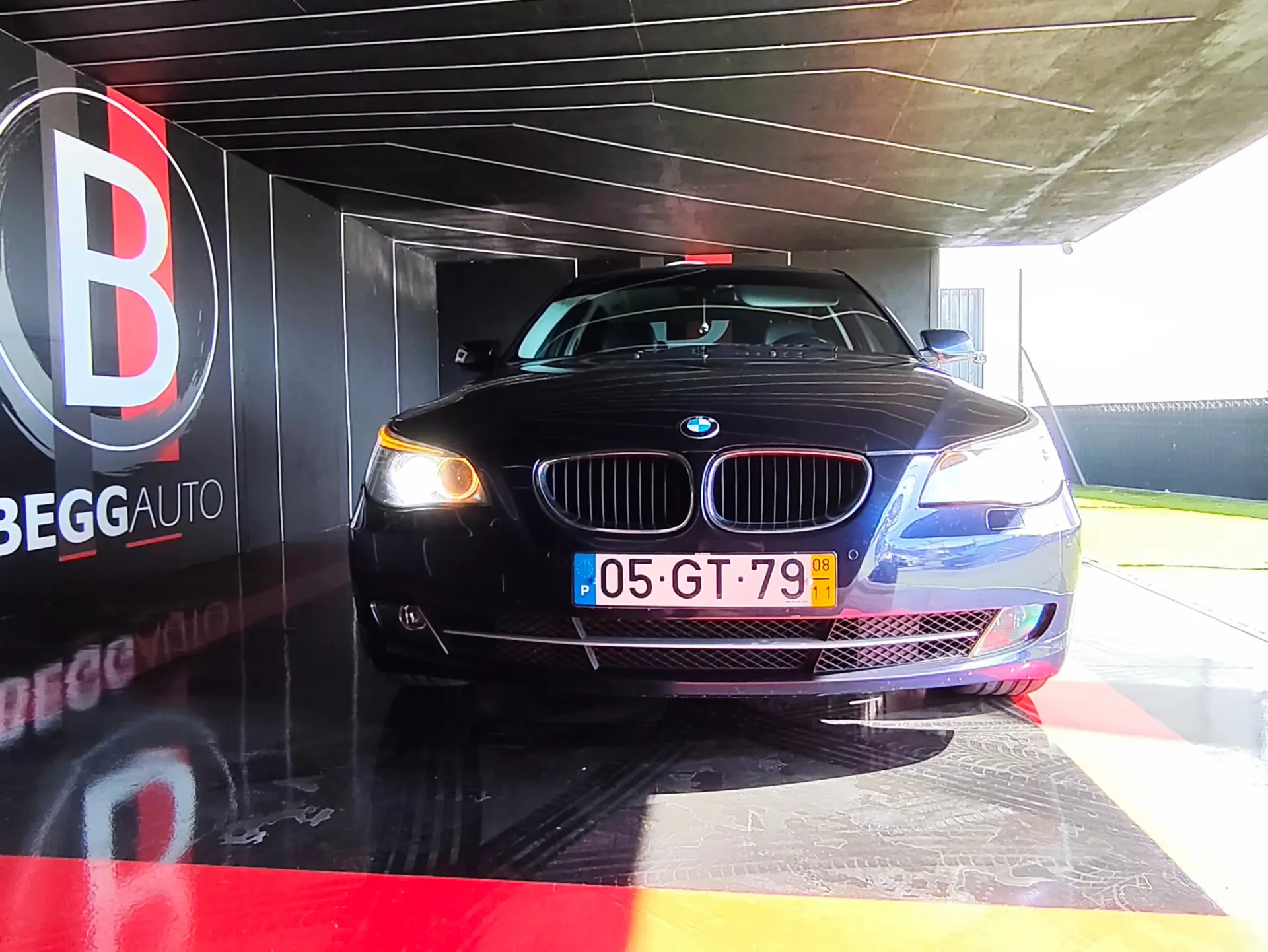 BMW 520 d Executive 2