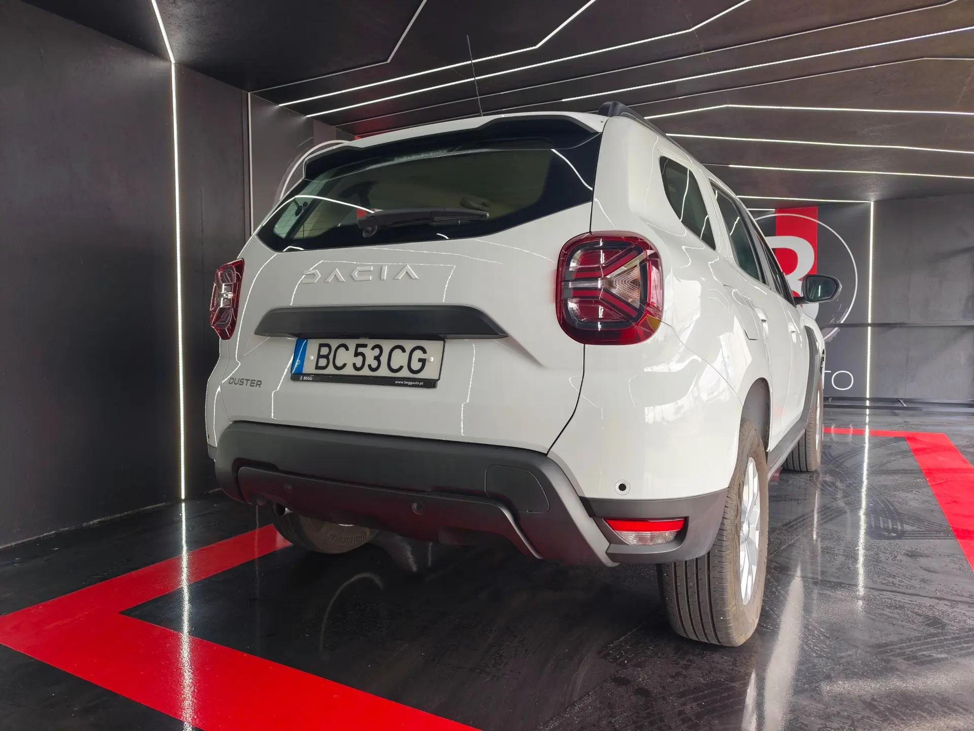 Dacia Duster ESSENCE 15