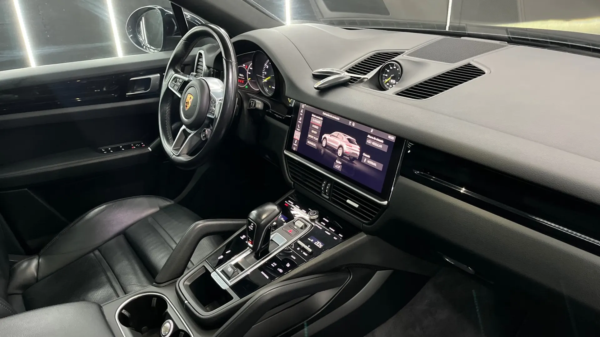 Porsche Cayenne Coupé 24