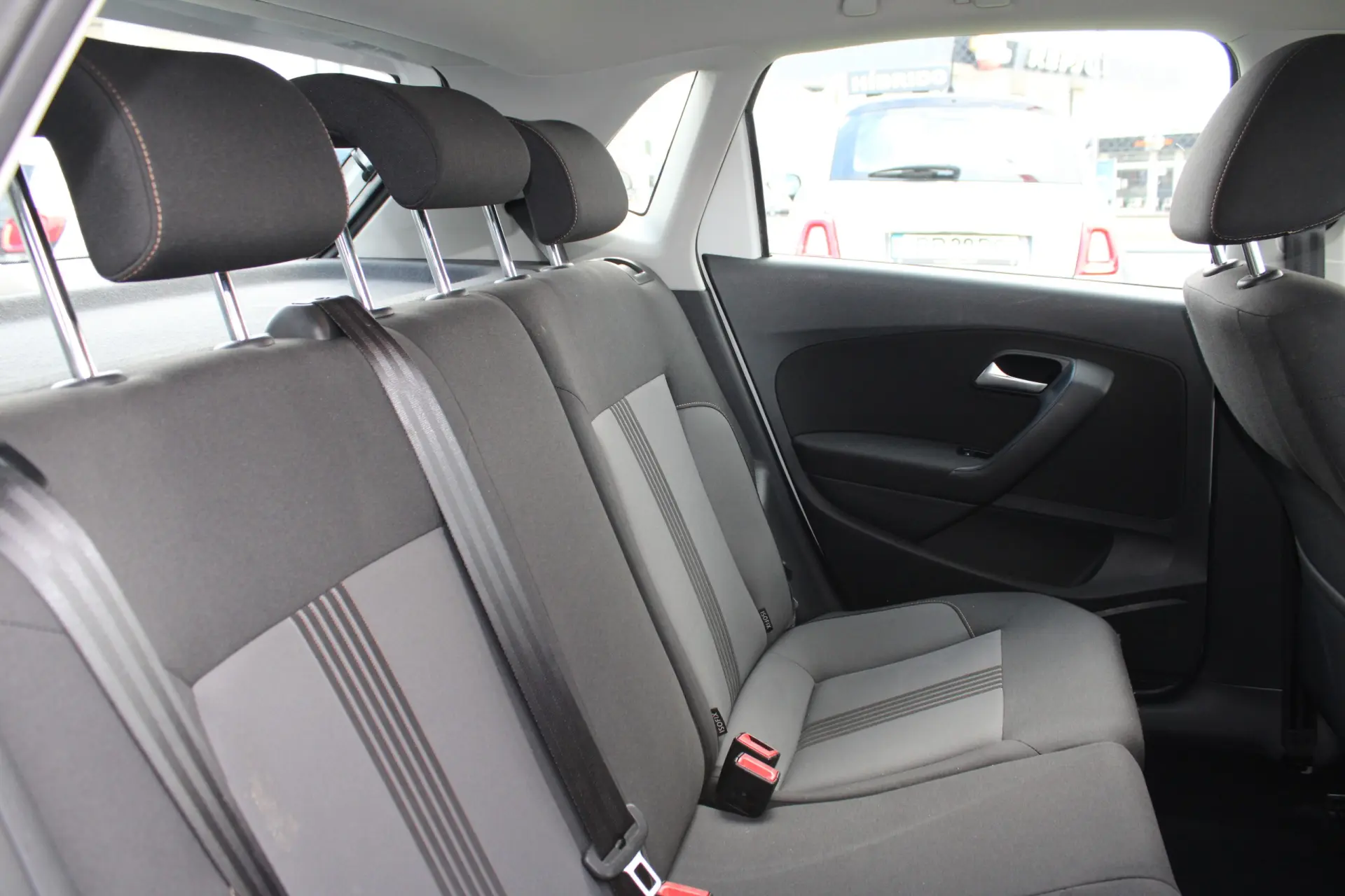 Volkswagen Polo Allstar 19