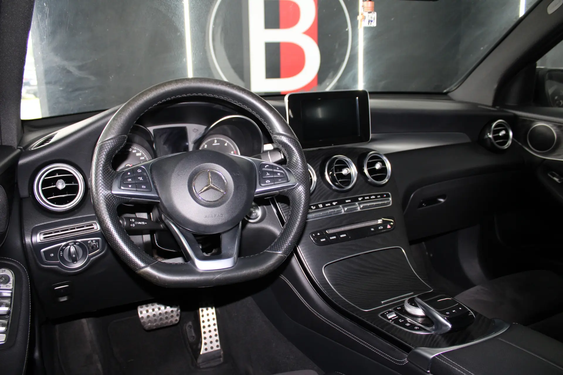 Mercedes-Benz CLC 250 2.1 EXCLUSIVE 28