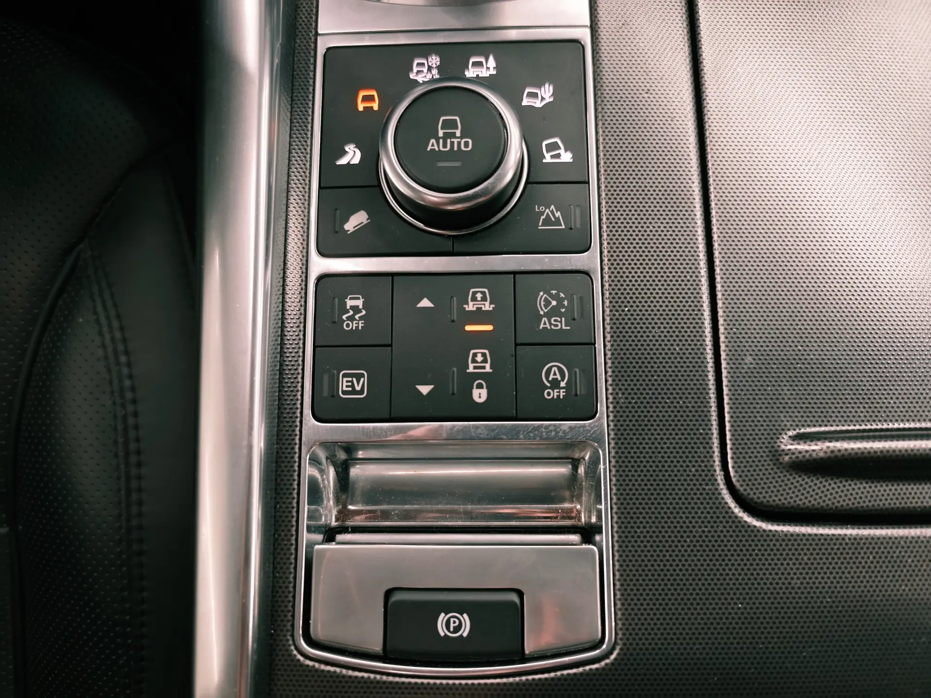 Land Rover Range Rover Sport HSE HYBRID 46