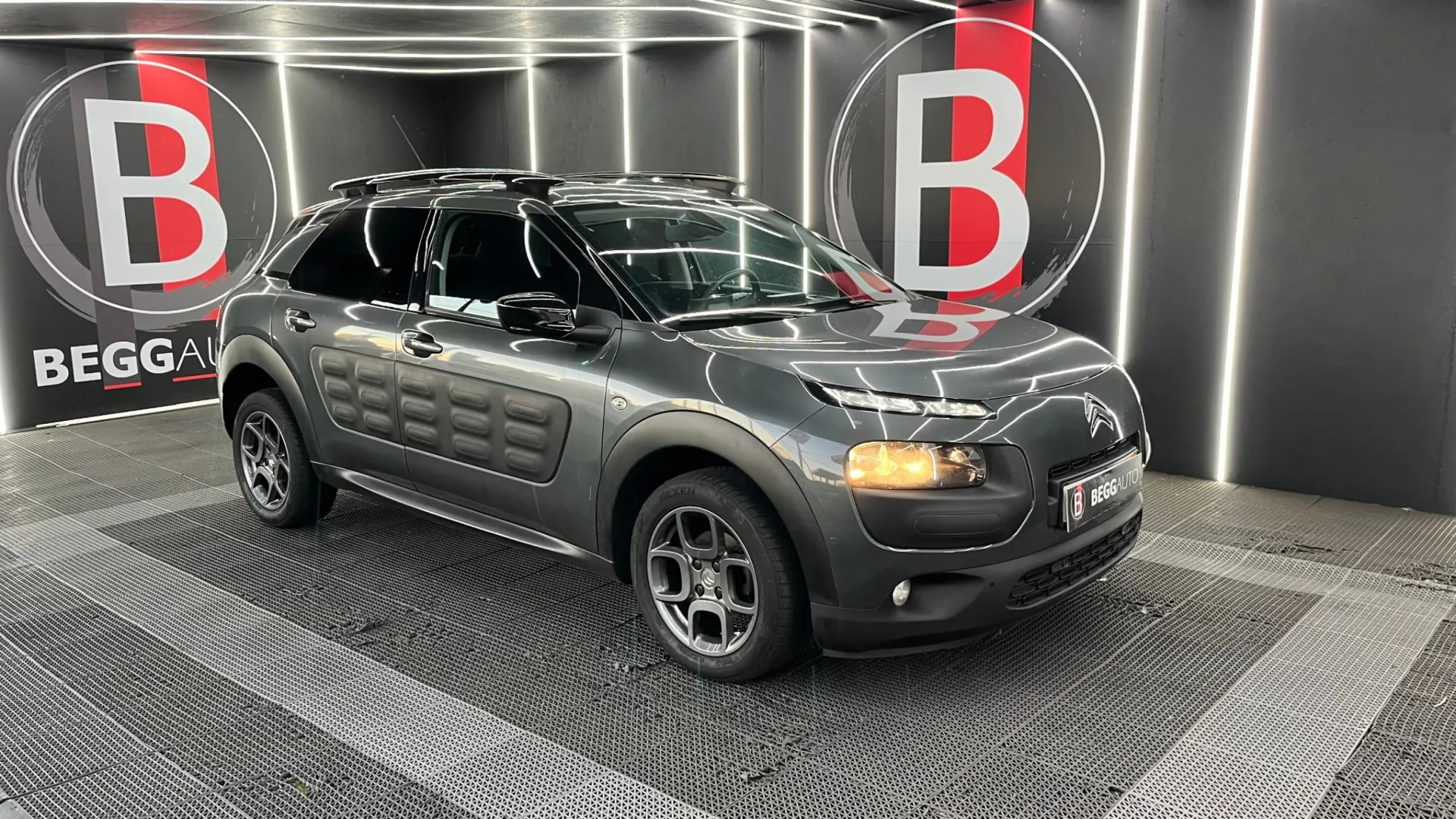 Citroën C4 Cactus 1.6 BlueHDi Feel 4