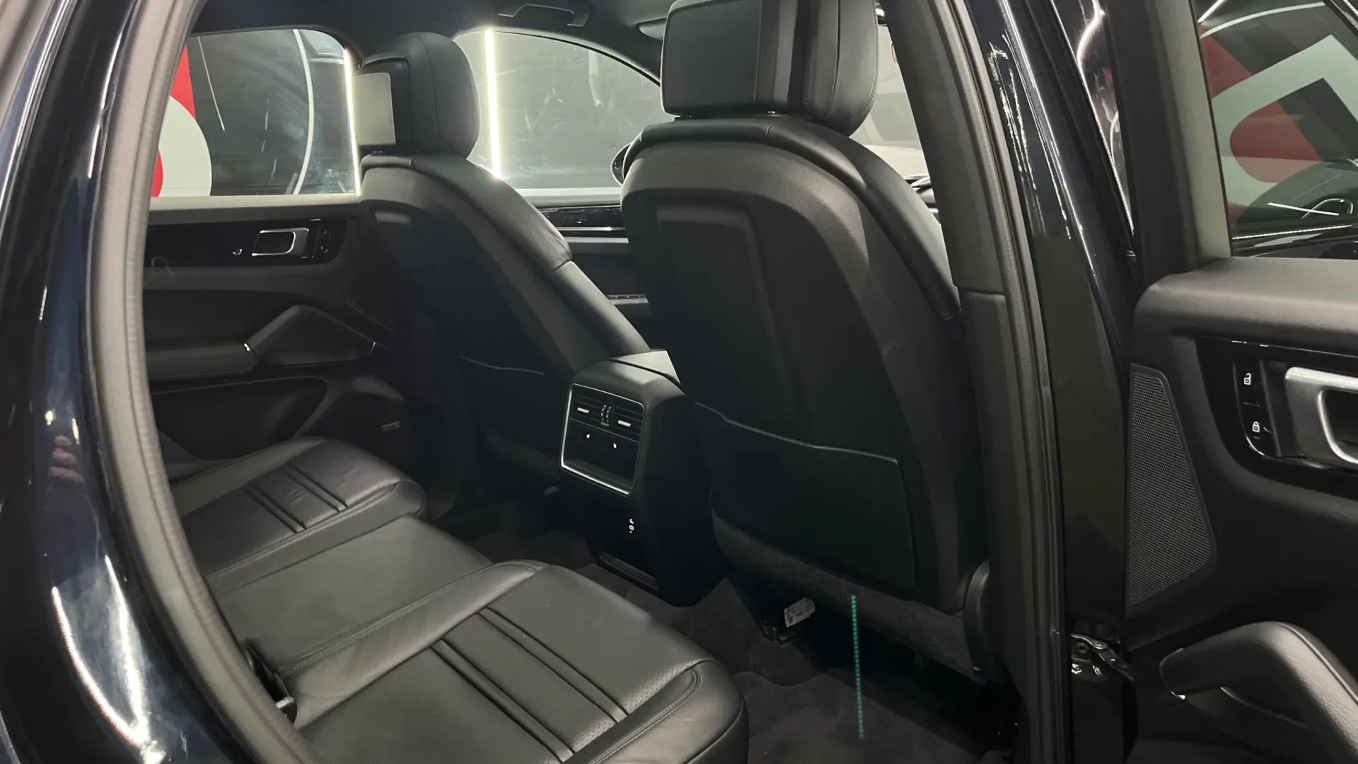 Porsche Cayenne Coupé 30