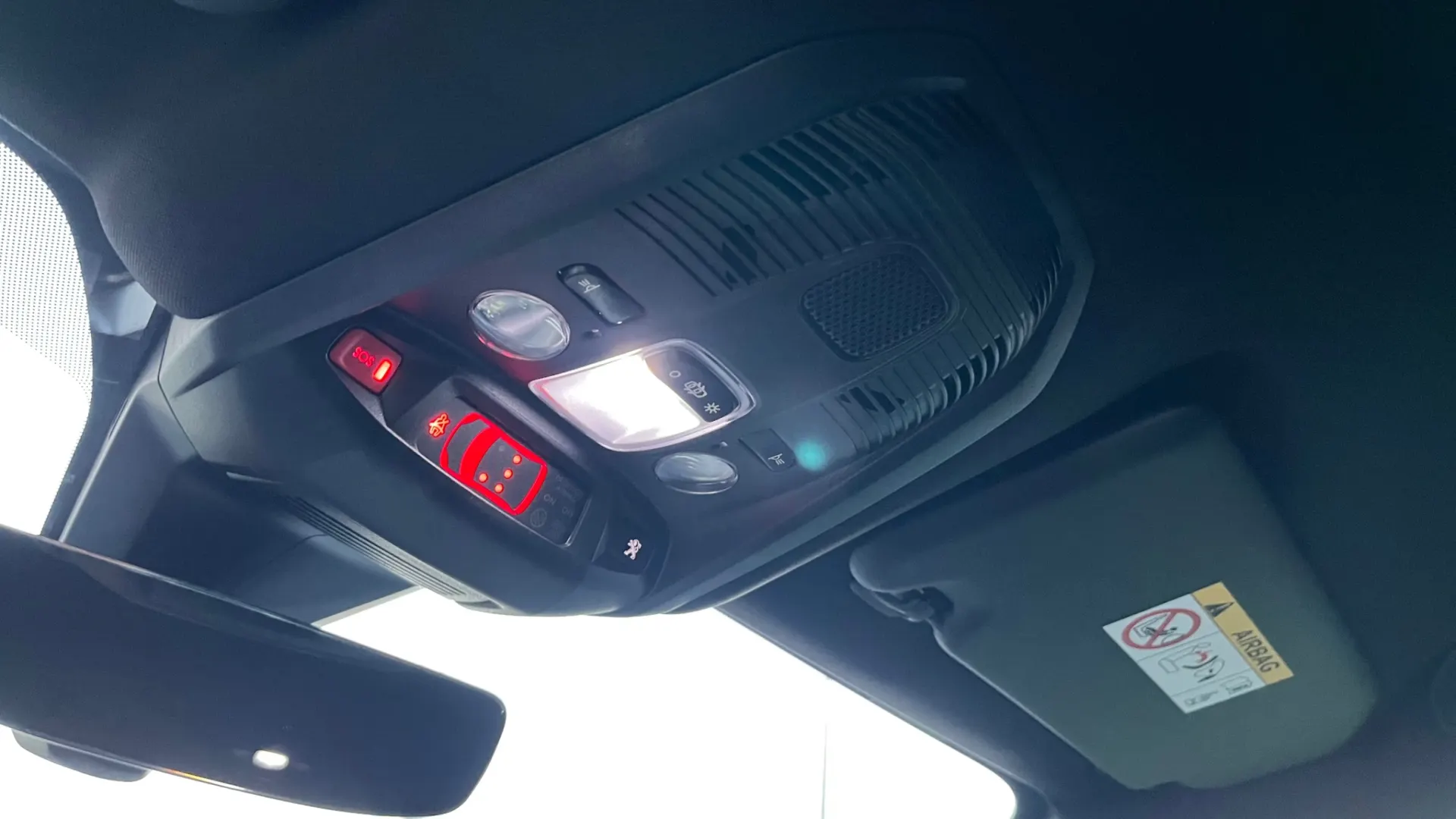 Peugeot 3008 1.5 BlueHDi GT EAT8 16