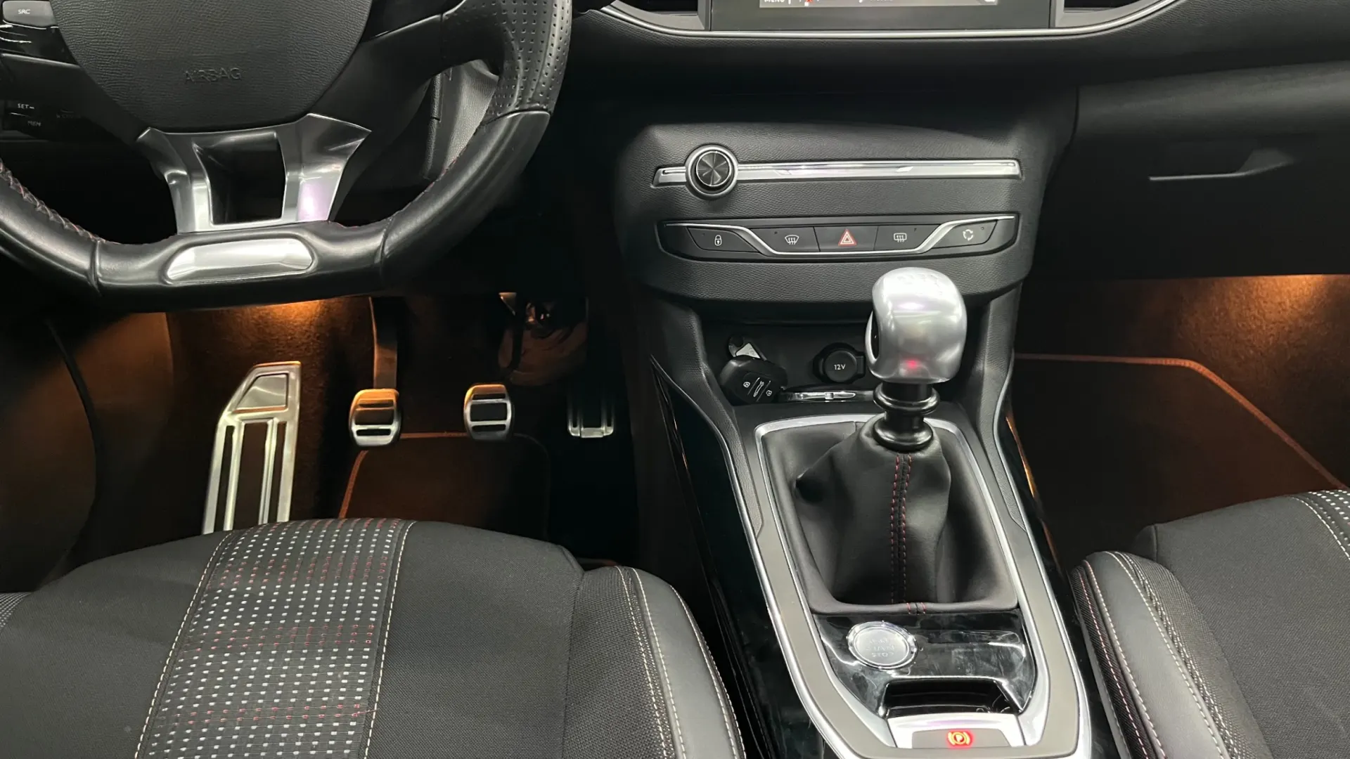 Peugeot 308 1.2 PureTech GT Line 18