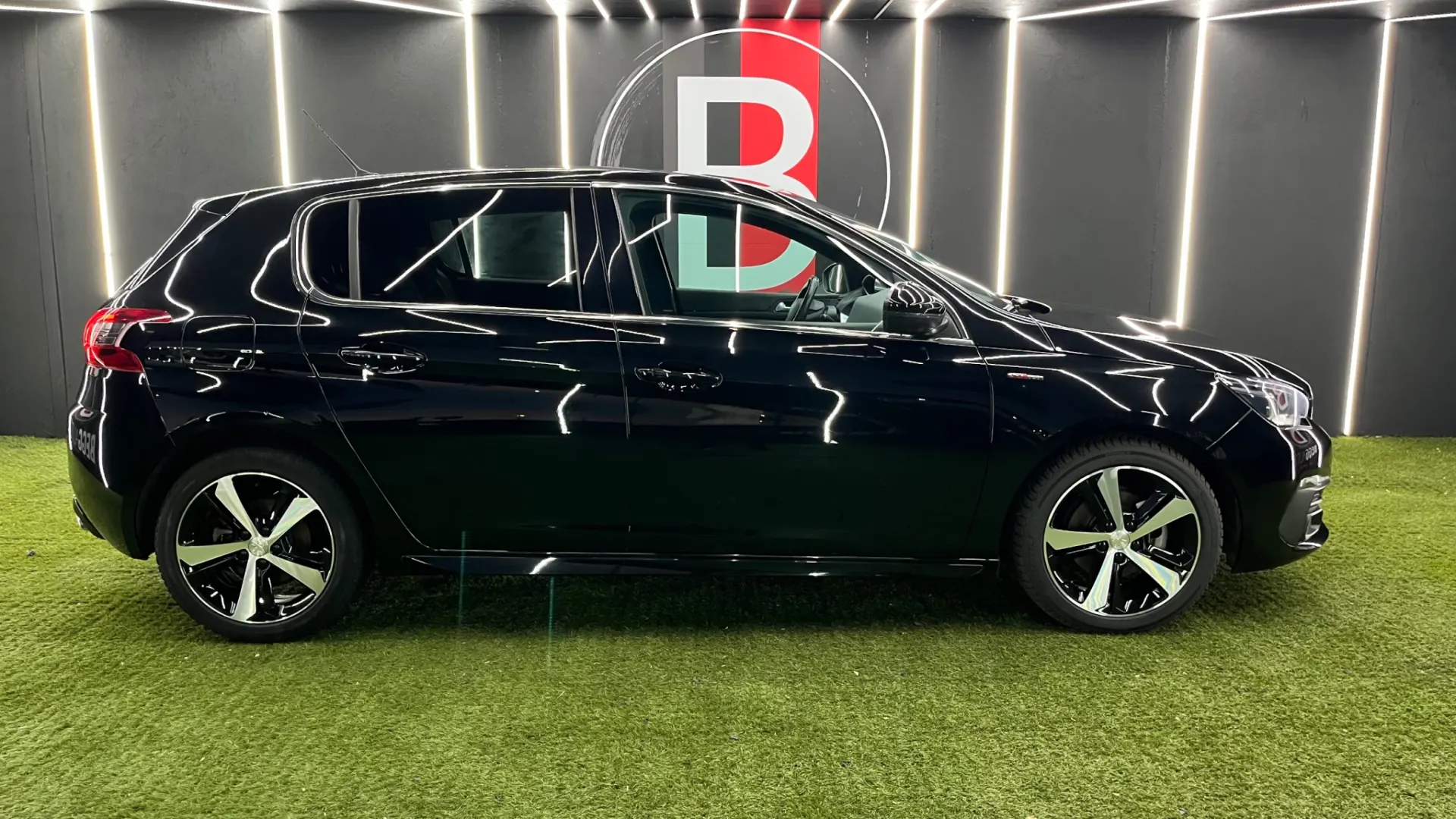 Peugeot 308 1.2 PureTech GT Line 9