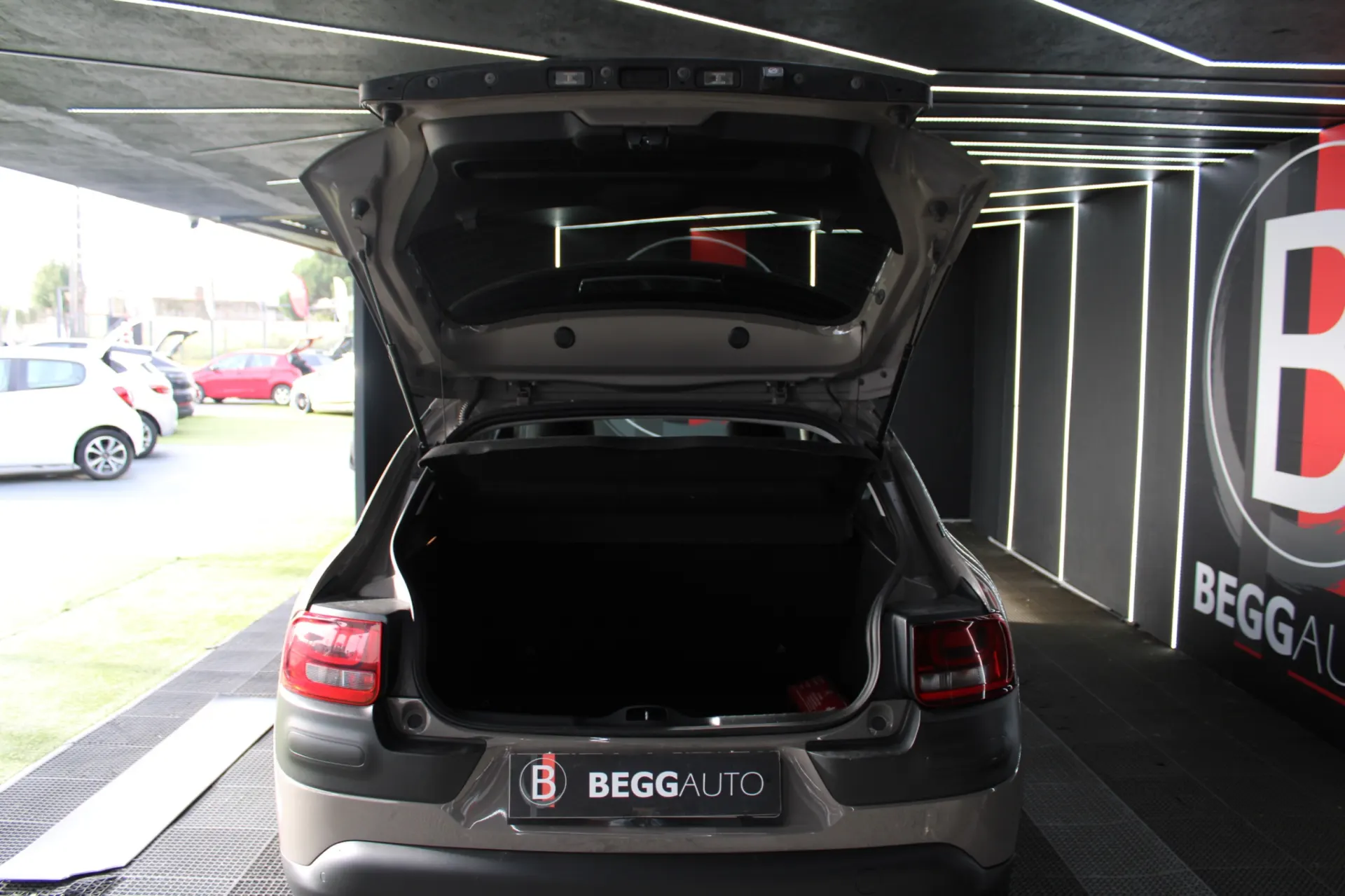 Citroën C4 Cactus 1.6 BlueHDi Feel ETG6 24