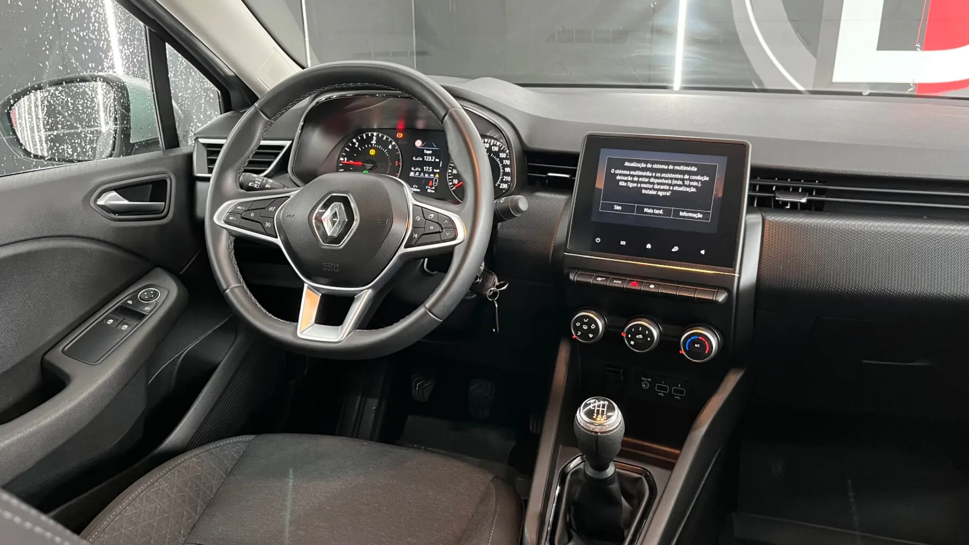 Renault Clio 1.5 Blue dCi Intens 12