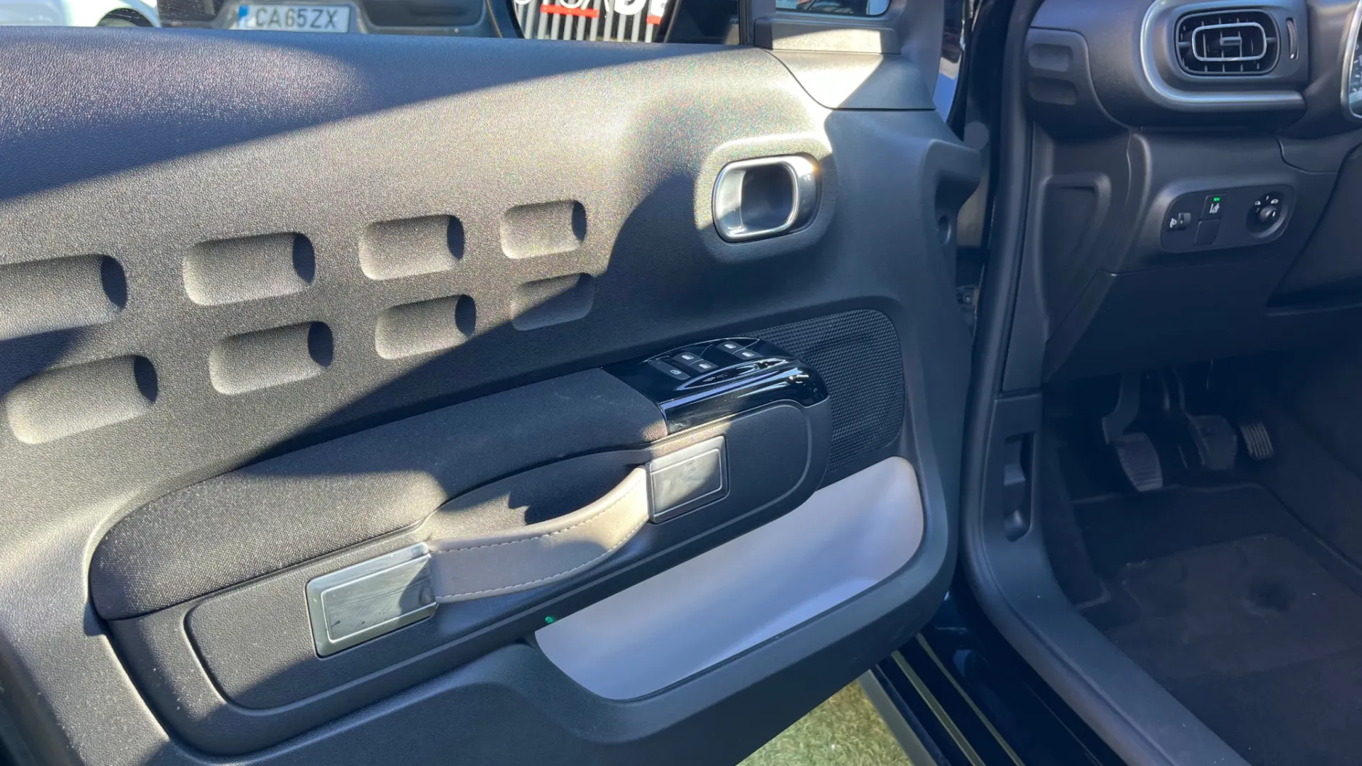 Citroën C3 1.2 PureTech Shine 25