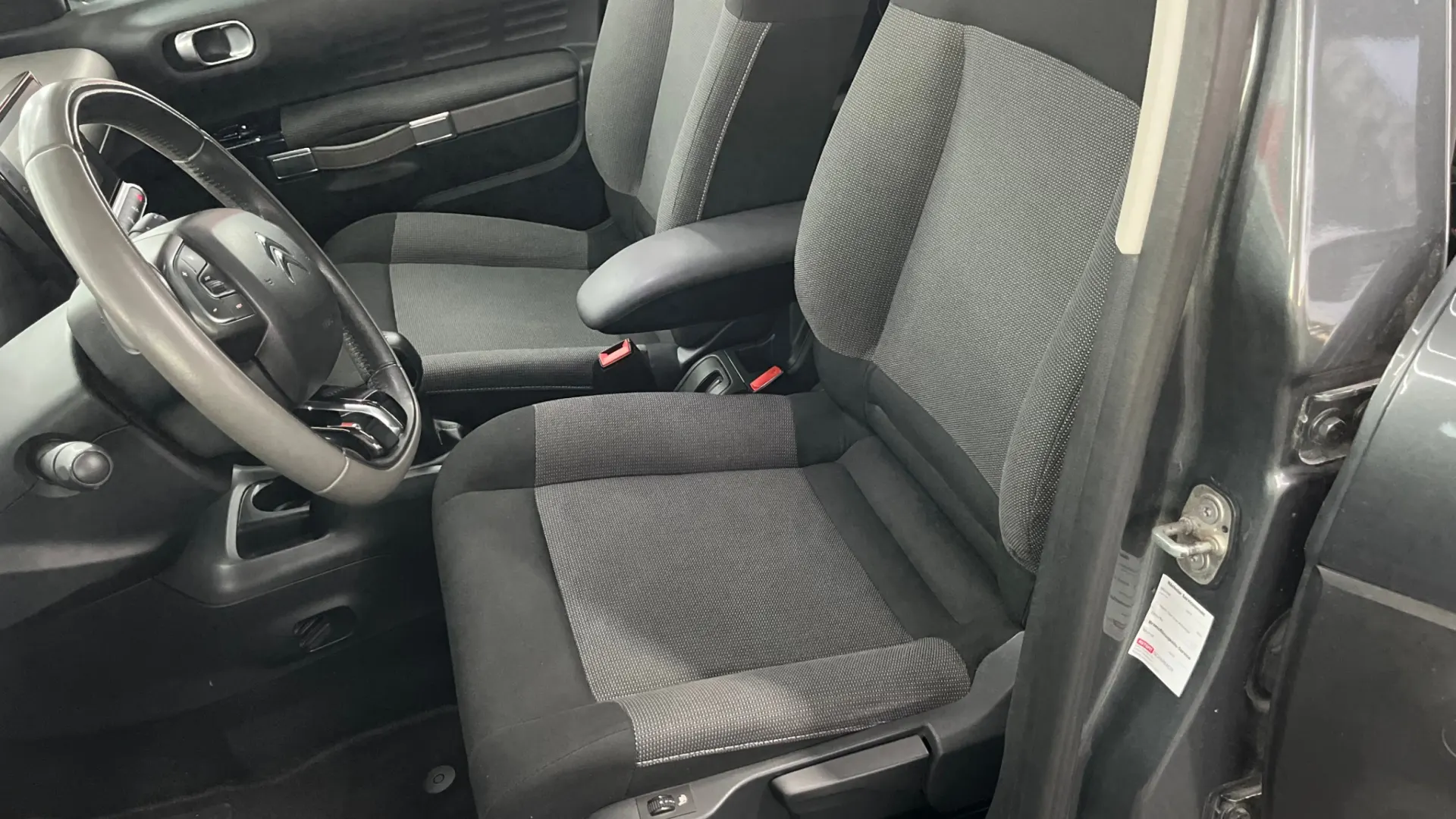 Citroën C4 Cactus 1.6 BlueHDi Feel 14