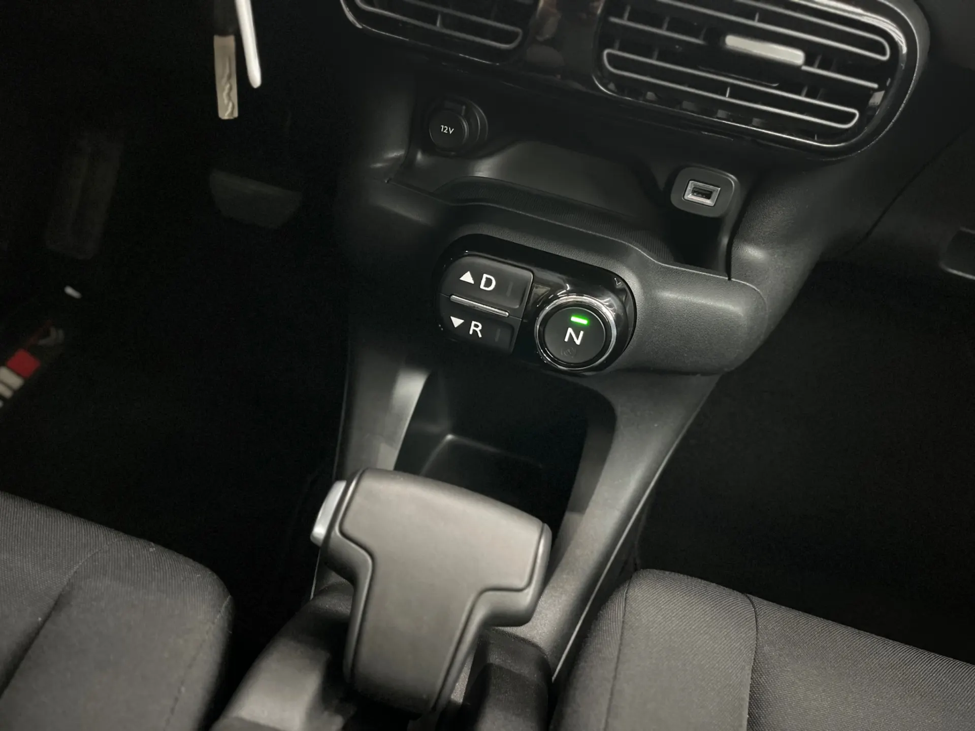 Citroën C4 Cactus 1.6 BlueHDi Feel ETG6 17