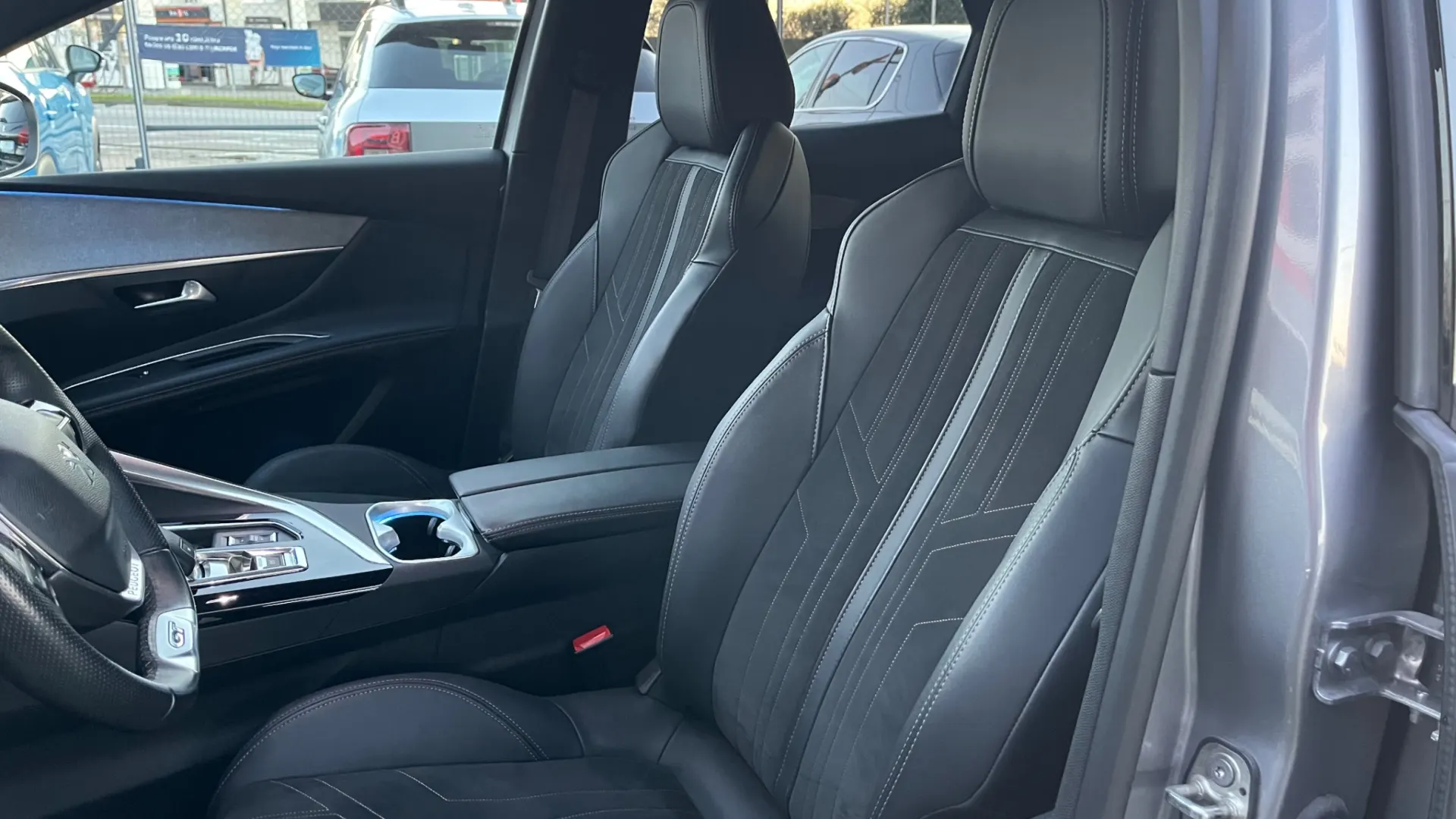 Peugeot 3008 1.5 BlueHDi GT EAT8 20