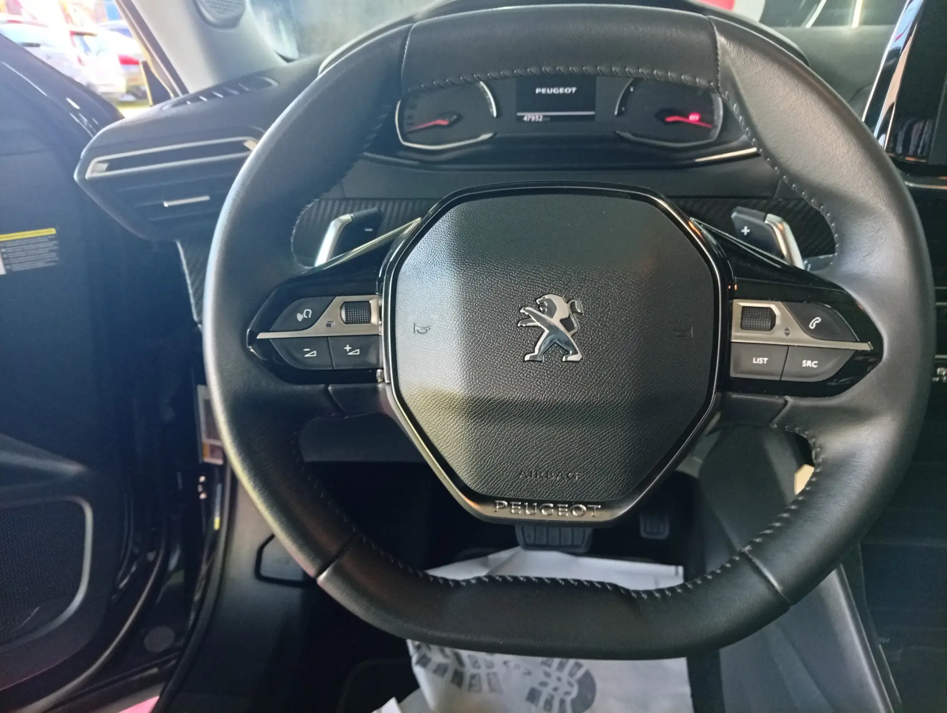 Peugeot 2008 ALLURE 14