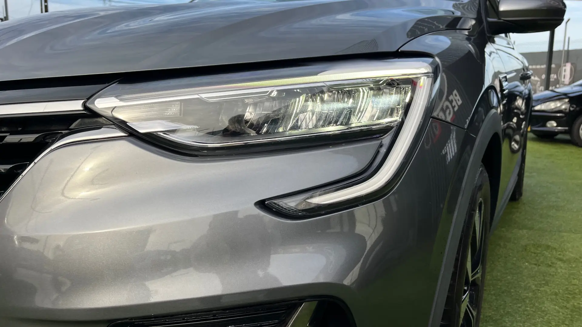 Renault Arkana Full Hybrid E-TECH 17