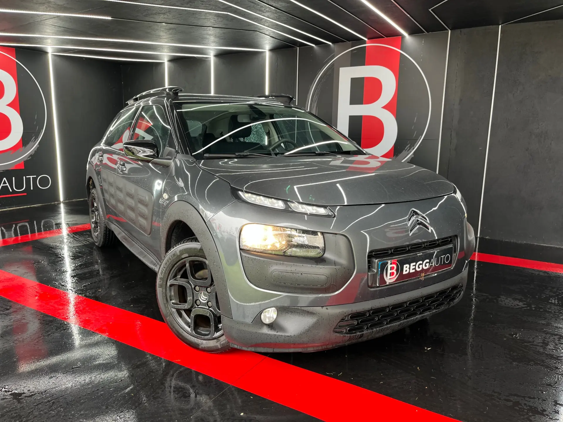 Citroen C4 Cactus 1.6 BlueHDi Shine ETG6 1