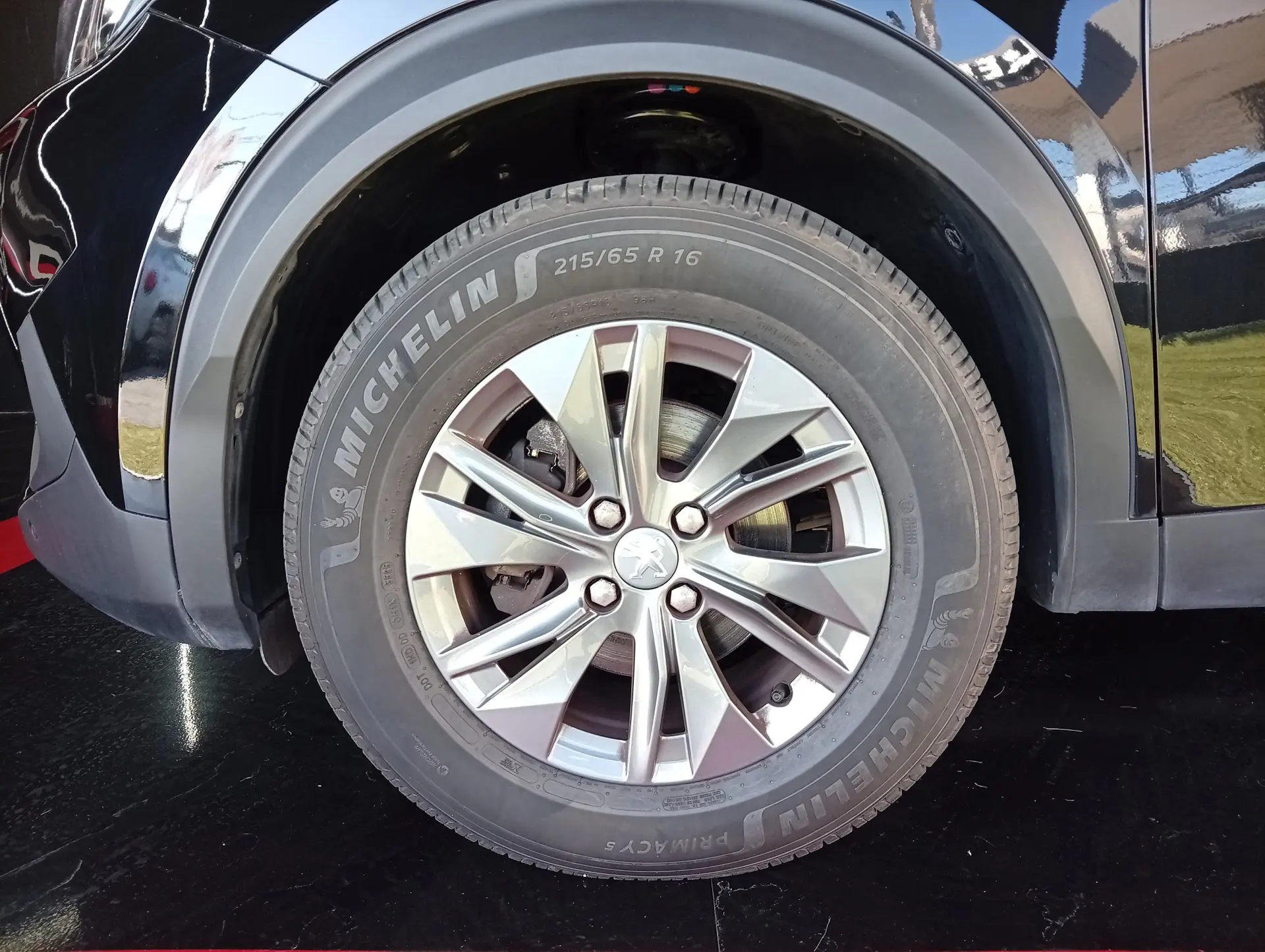 Peugeot 2008 ALLURE 3