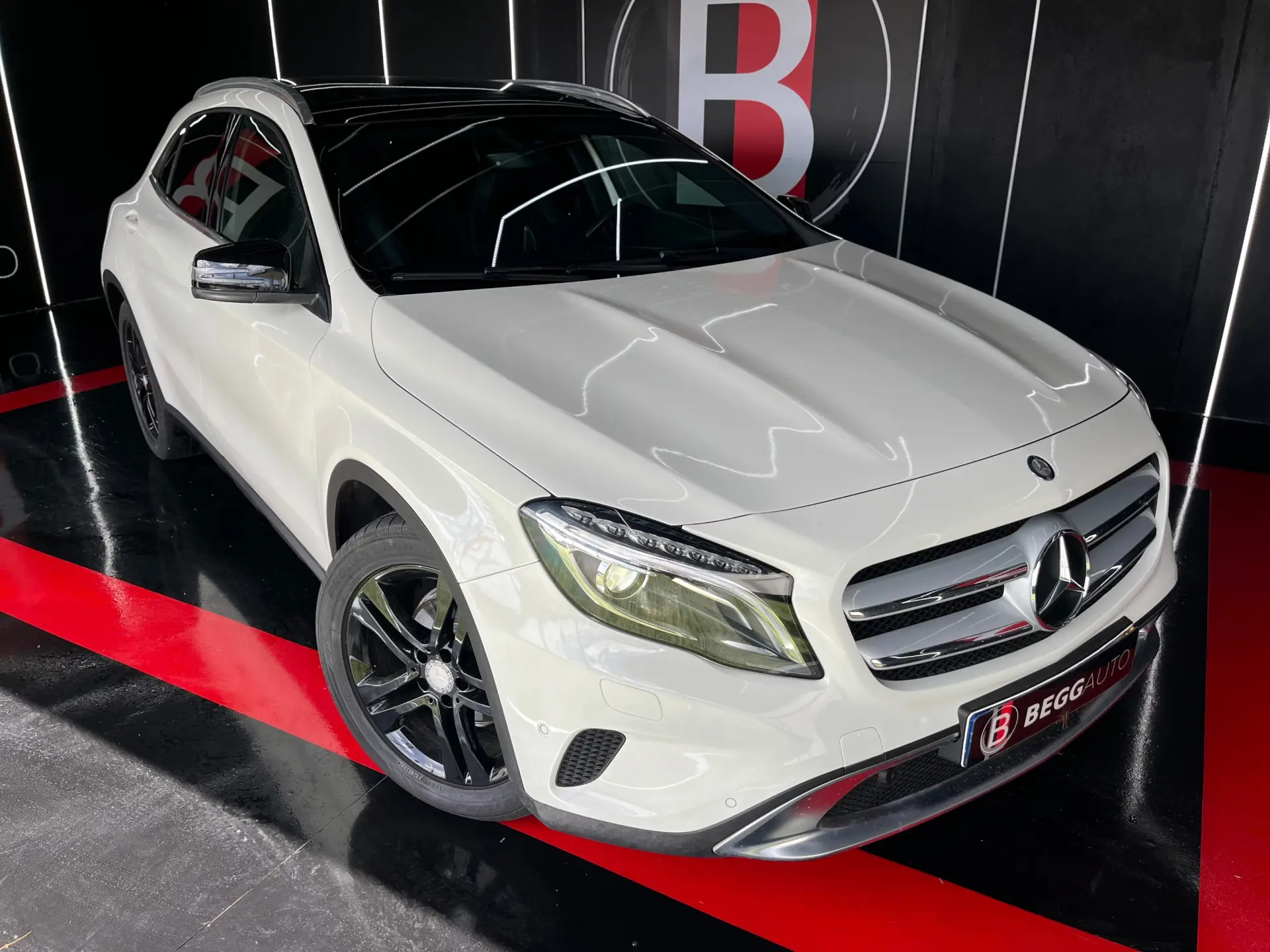 Mercedes-Benz GLA 200 d Aut. 4