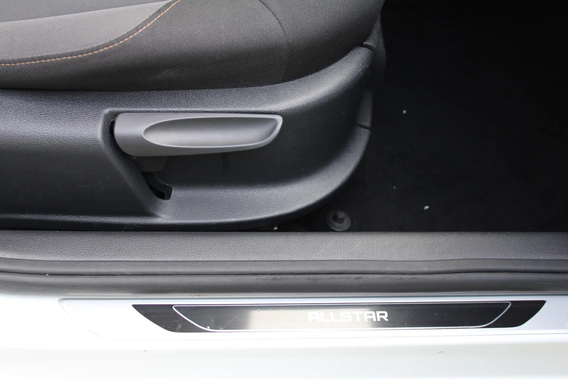 Volkswagen Polo Allstar 32