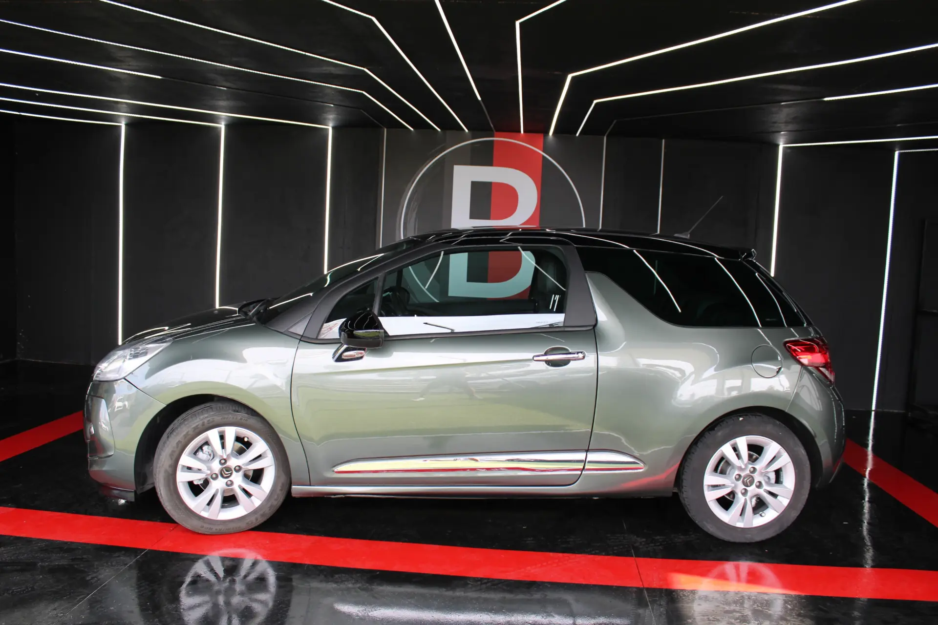 Citroen DS3 1.6 e-HDi So Chic ETG6 3