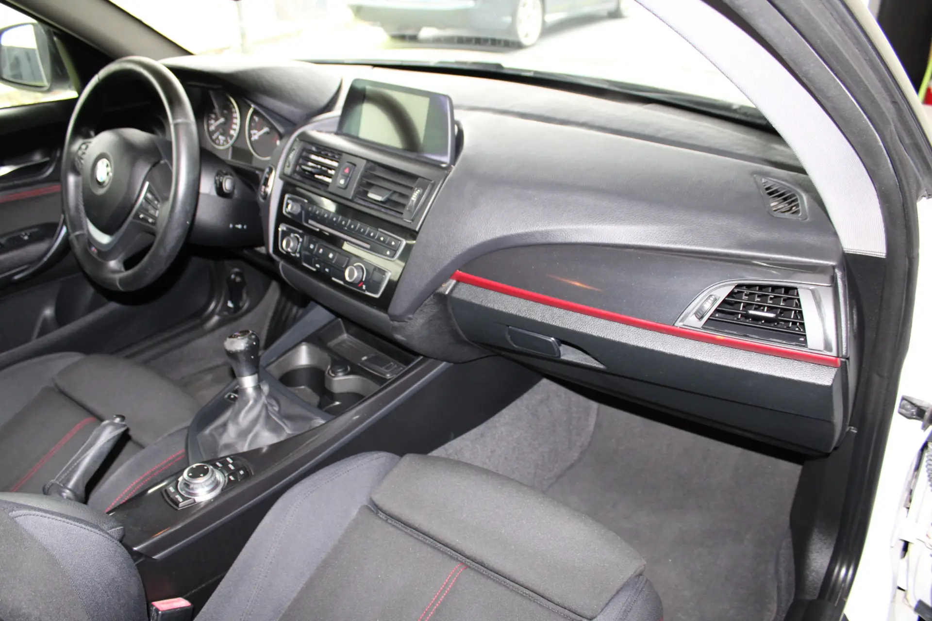 BMW 114 d Pack M 27