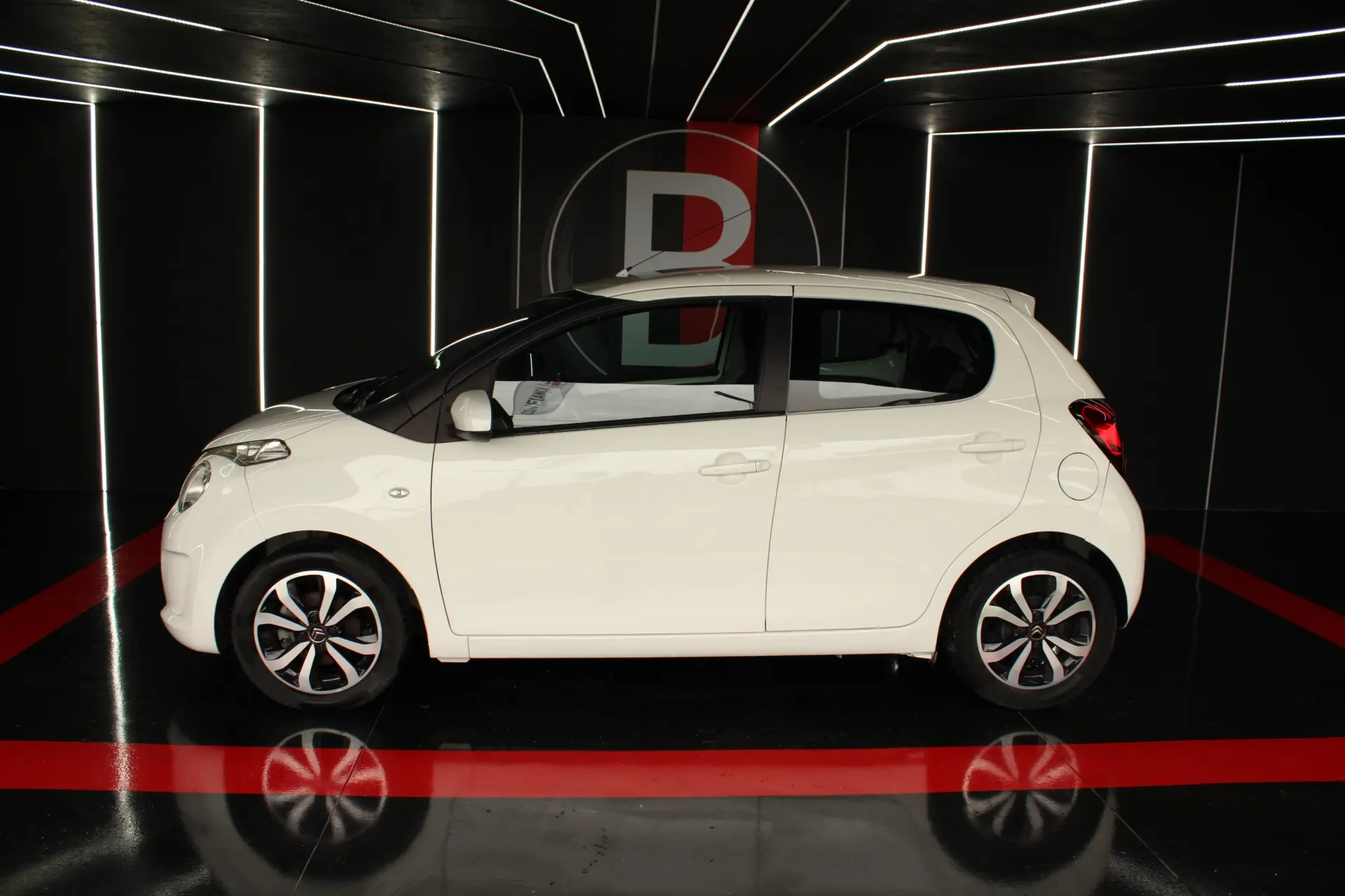 Citroen C1 1.2 VTi Feel 21