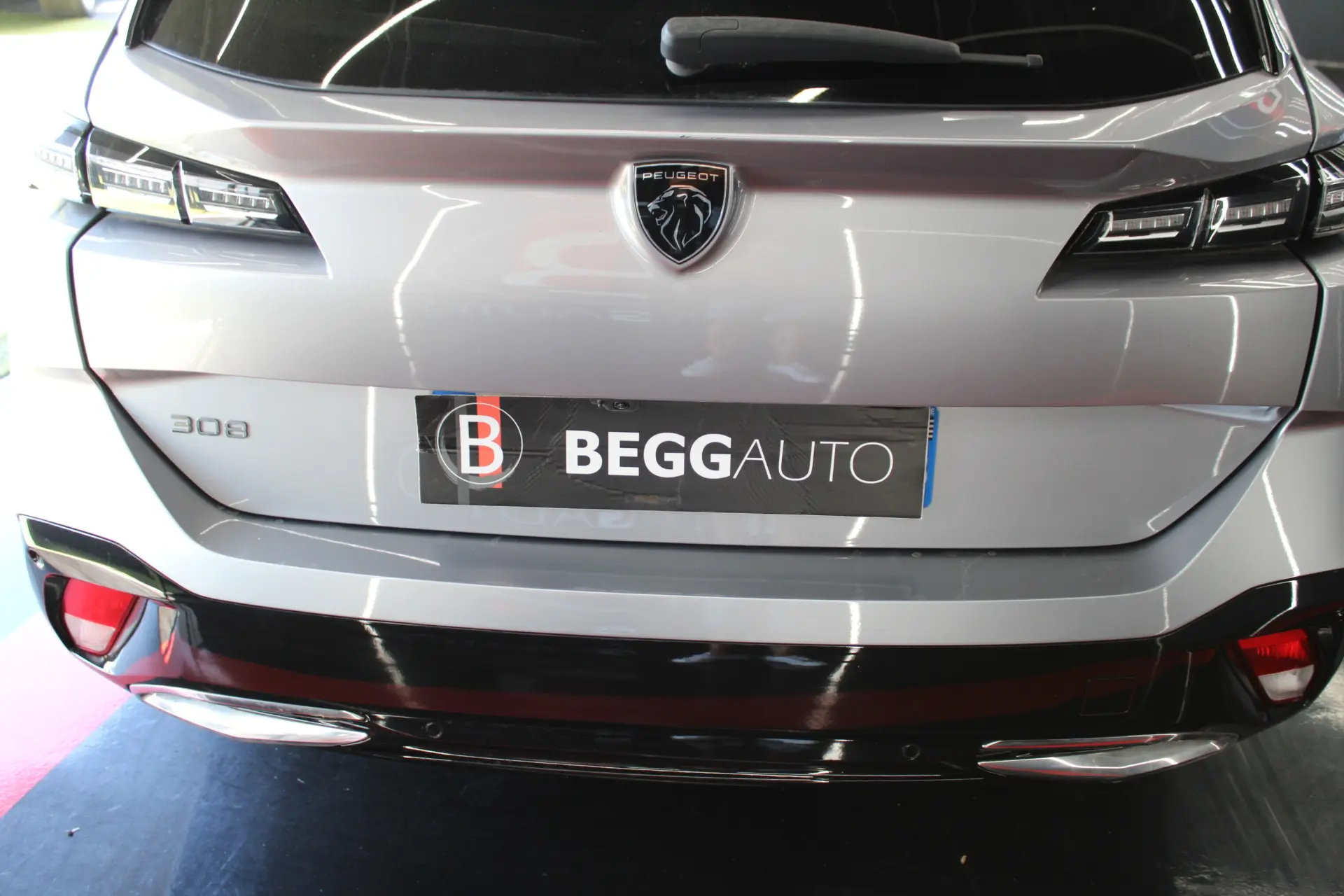 Peugeot 308 SW PureTech 130 EAT8 Active Pack 8