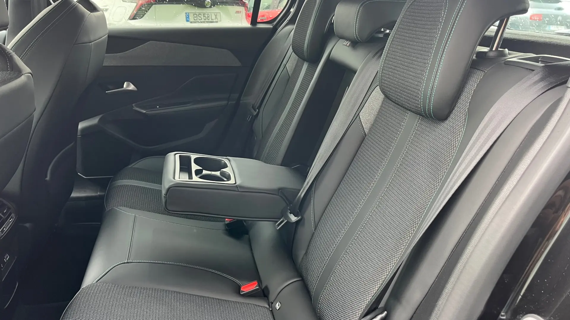 Peugeot 308 Allure pack 32