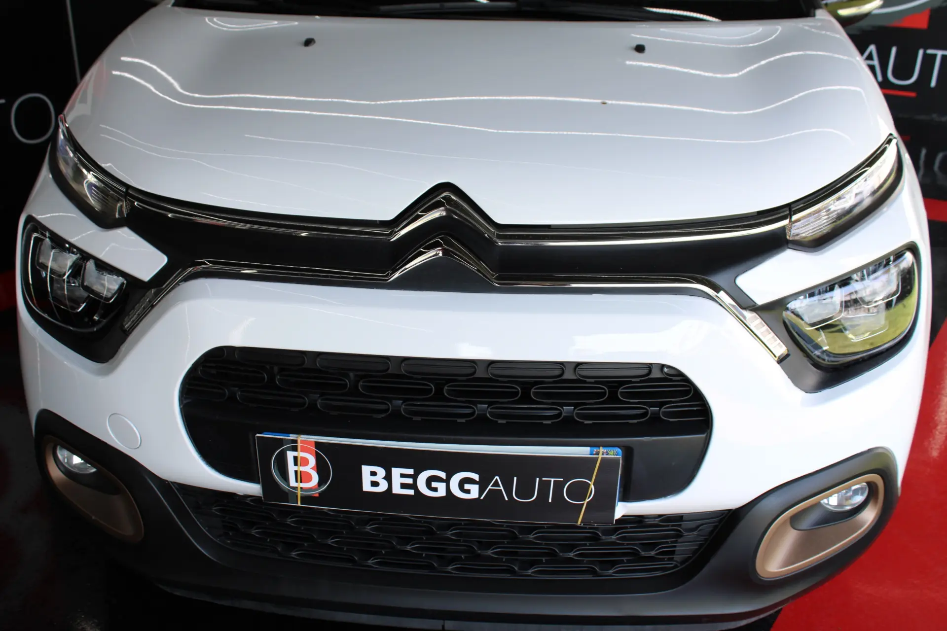 Citroen C3 Pure Tech S&S & Plus 9